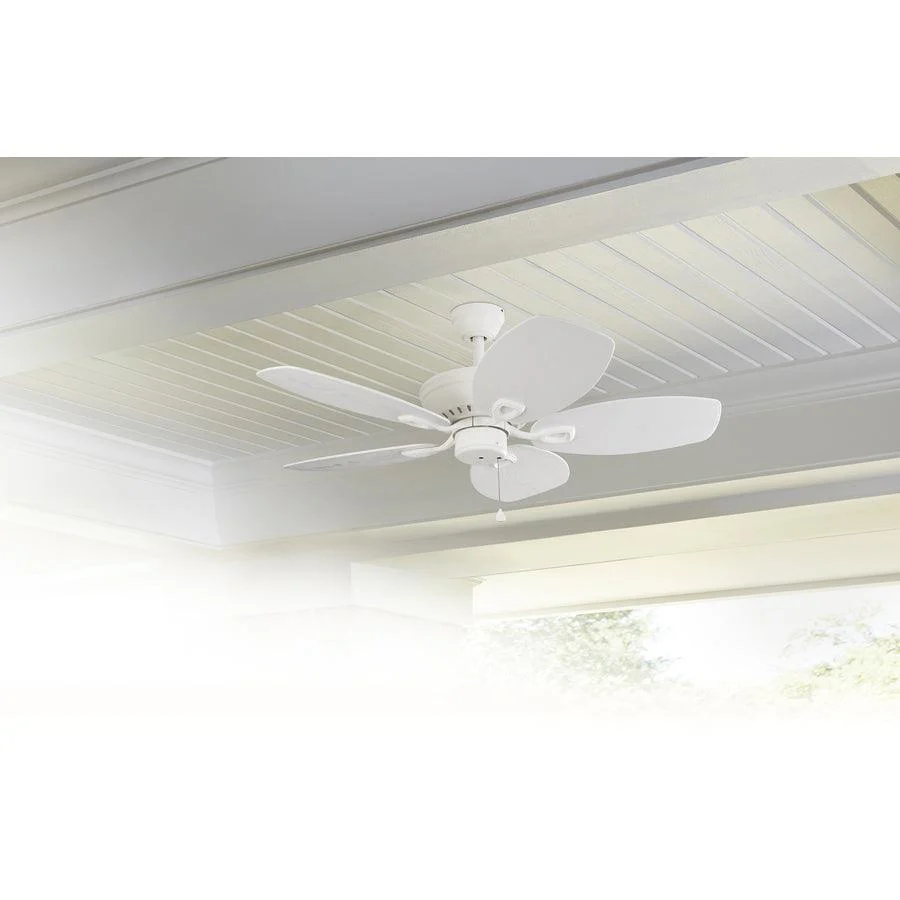 Harbor Breeze Cedar Shoals 44-in White LED Indoor/Outdoor Ceiling Fan with Light Kit (5-Blade)