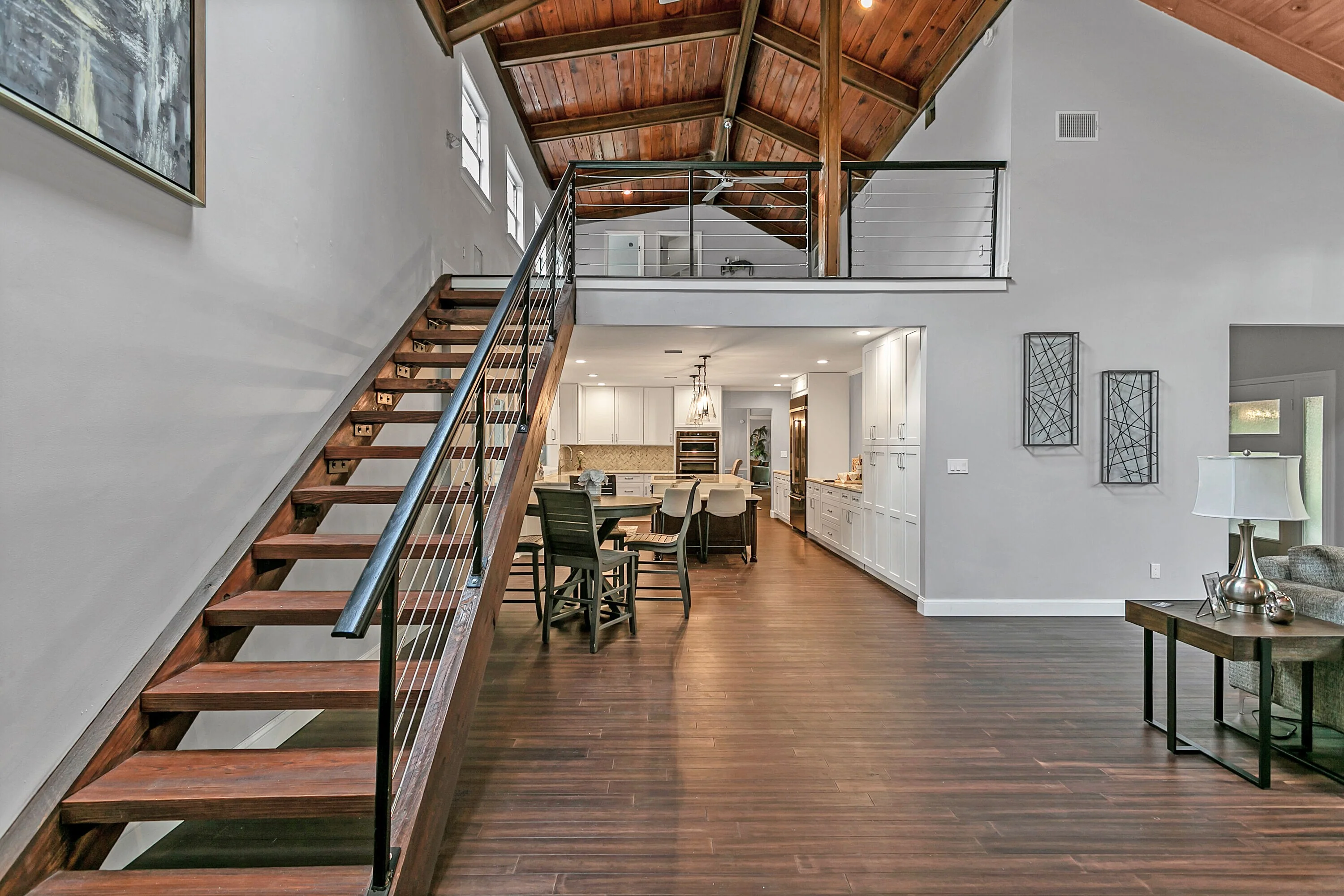 Cali Bamboo Fossilized 3.75-in Bordeaux Distressed Solid Bamboo Hardwood Flooring, 7/16-in T x 36-in L (22.69-sq ft/Carton) - Image 8