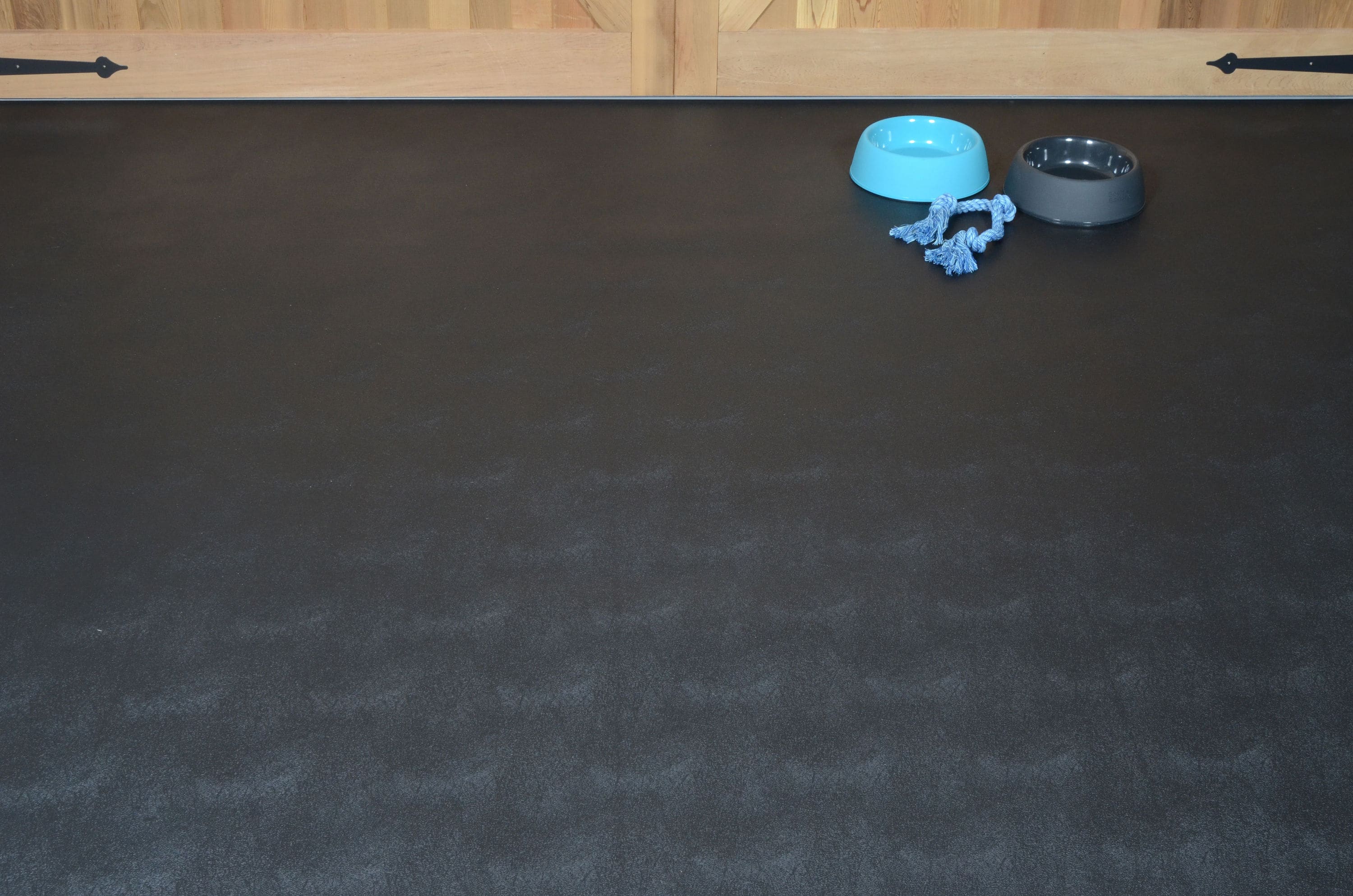 G-Floor Levant 5-ft x 10-ft Midnight Black Leather Garage Floor Roll - Image 7