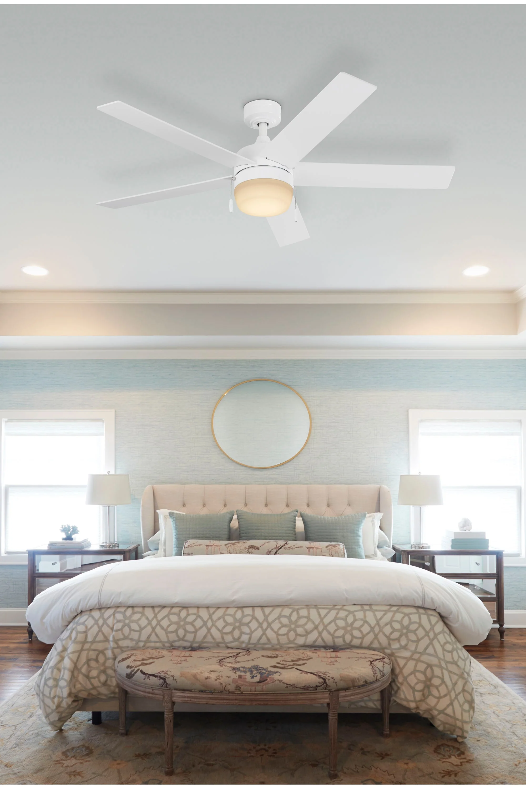 Harbor Breeze Newbern 52-in White Indoor Ceiling Fan with Light (5-Blade) - Image 8