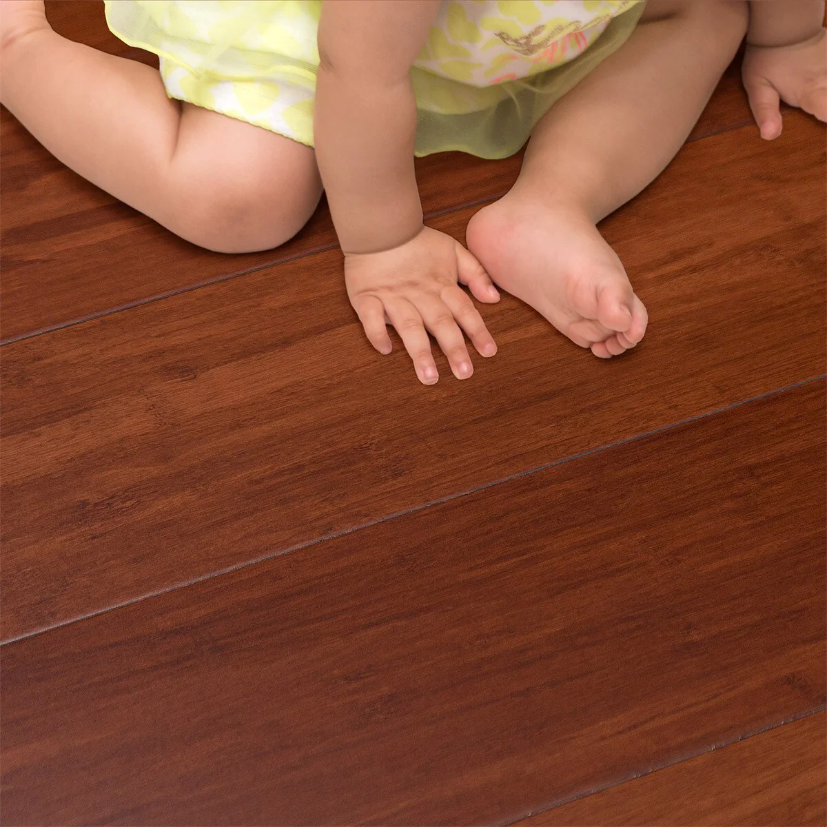 Cali Bamboo Fossilized 5.31-in Cognac Bamboo Smooth/Traditional Engineered Hardwood Flooring (21.5-sq ft) - Image 5