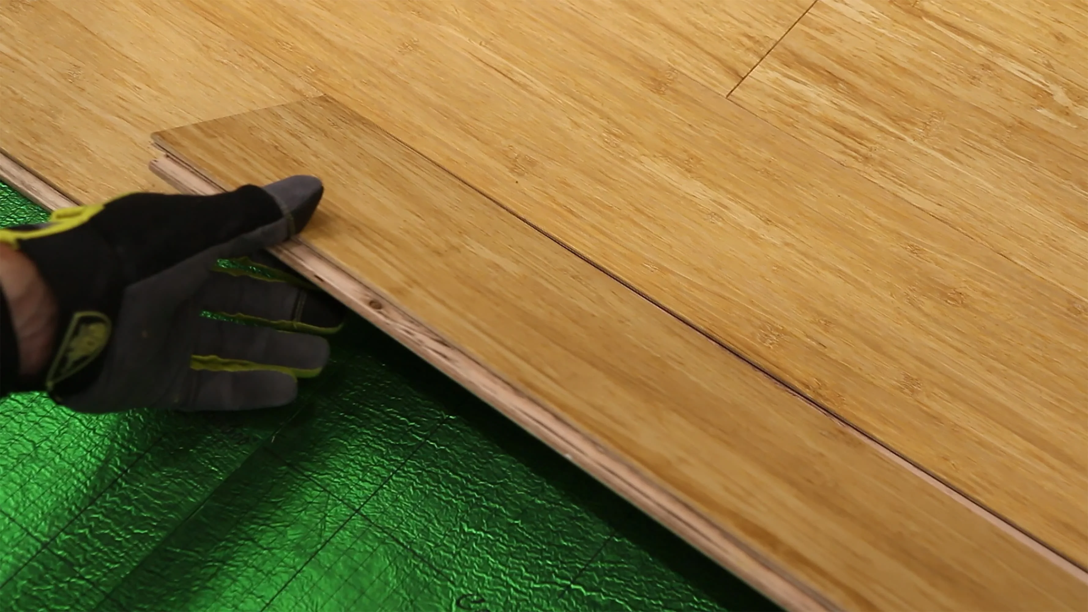 Cali Bamboo Fossilized 5.31-in Natural Bamboo Smooth/Traditional Engineered Hardwood Flooring (21.5-sq ft) - Image 6