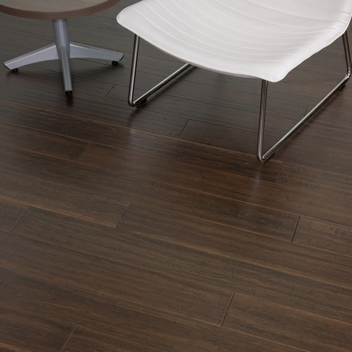 Cali Bamboo Fossilized 5.31-in Vintage Port Handscraped Engineered Bamboo Hardwood Flooring, 21.5-sq ft/Carton - Image 4