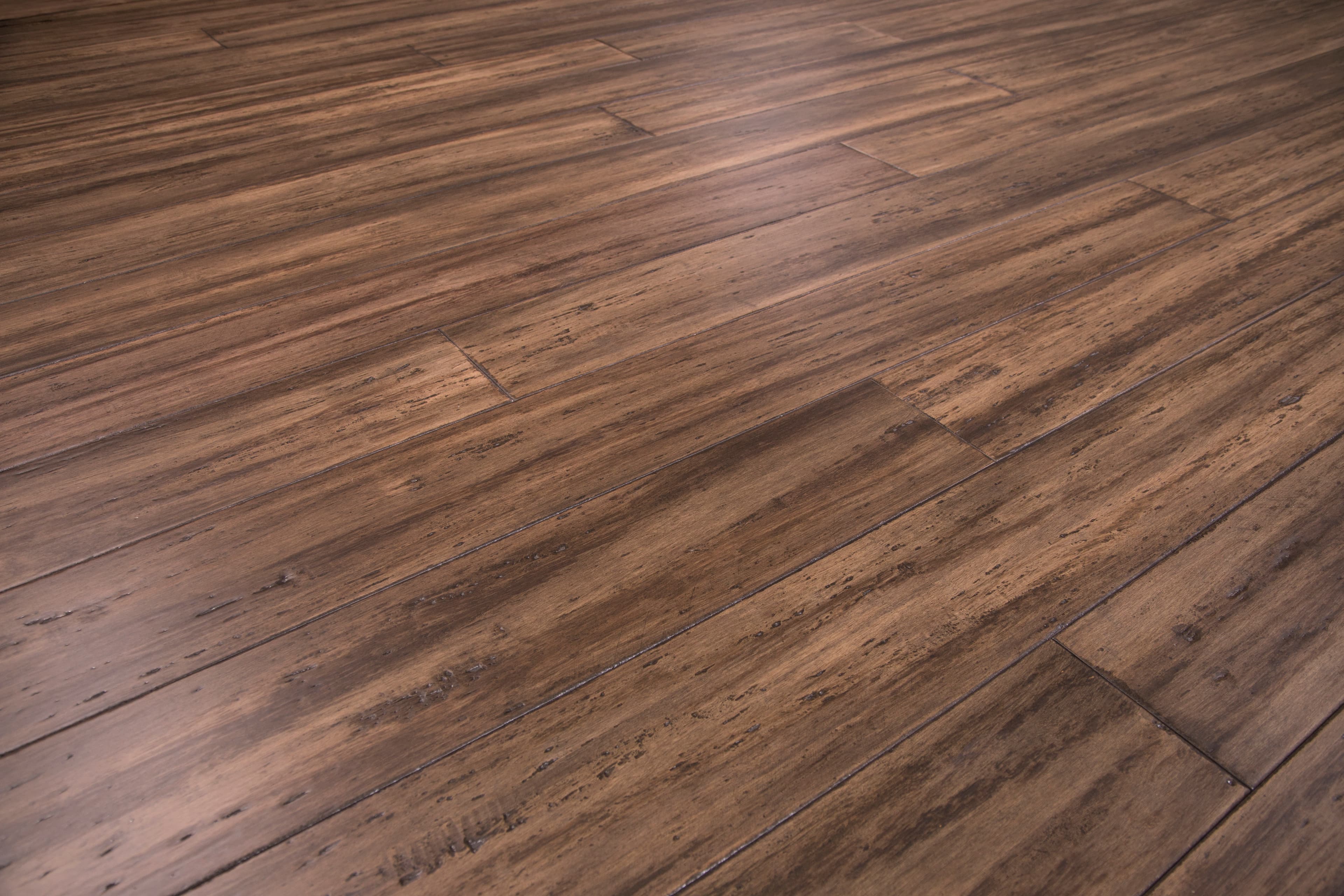 Cali Bamboo Fossilized 5.31-in Treehouse Bamboo Distressed Engineered Hardwood Flooring (21.5-sq ft) - Image 3