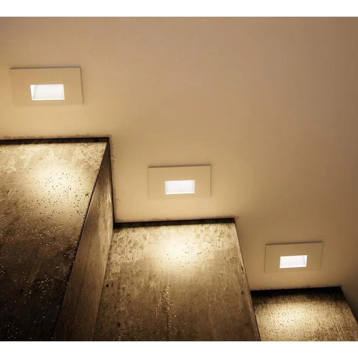 Maxim Lighting -Pack Path Standard (1.2-Lumen) 4-Watt White Line Voltage Hardwired Integrated LED Path Light - Image 4
