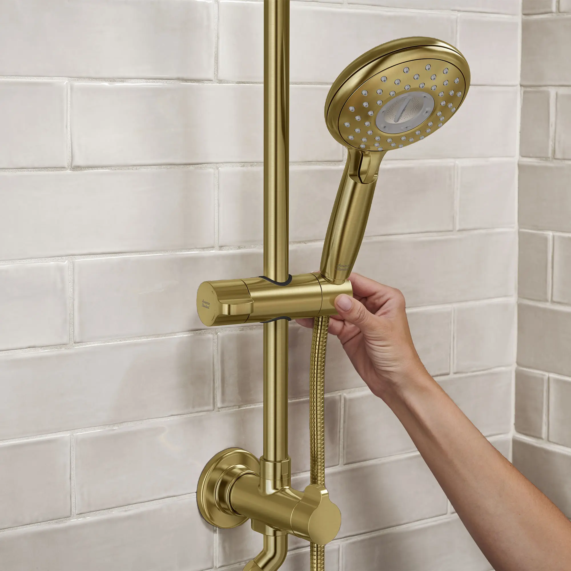 American Standard Spectra Versa Brushed Nickel Spray Shower Bar System, 24-Inch, 1.8 GPM - Image 5