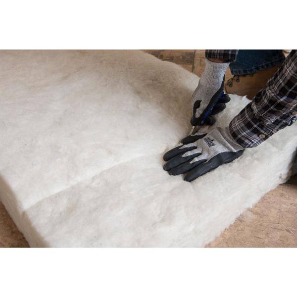 Johns Manville JM R-21 Unfaced Fiberglass Batt Insulation for 2x6 Walls, 15 in. x 93 in. (67.81 sq-ft) - Image 2