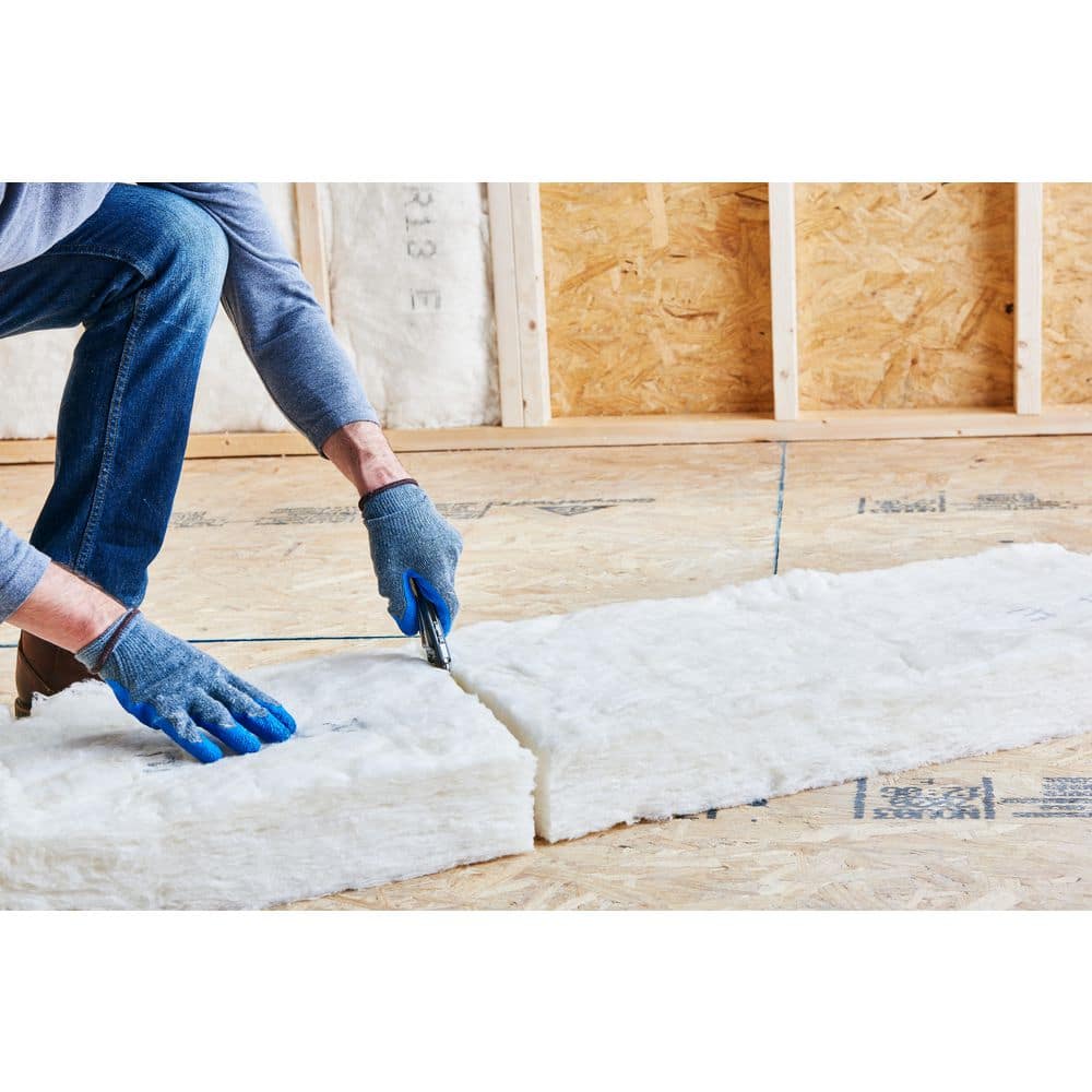 CertainTeed InsulPure R-38 Kraft Faced Fiberglass Batt Insulation 24 in. x 48 in. (8-Piece, 64 sq-ft) - Image 5