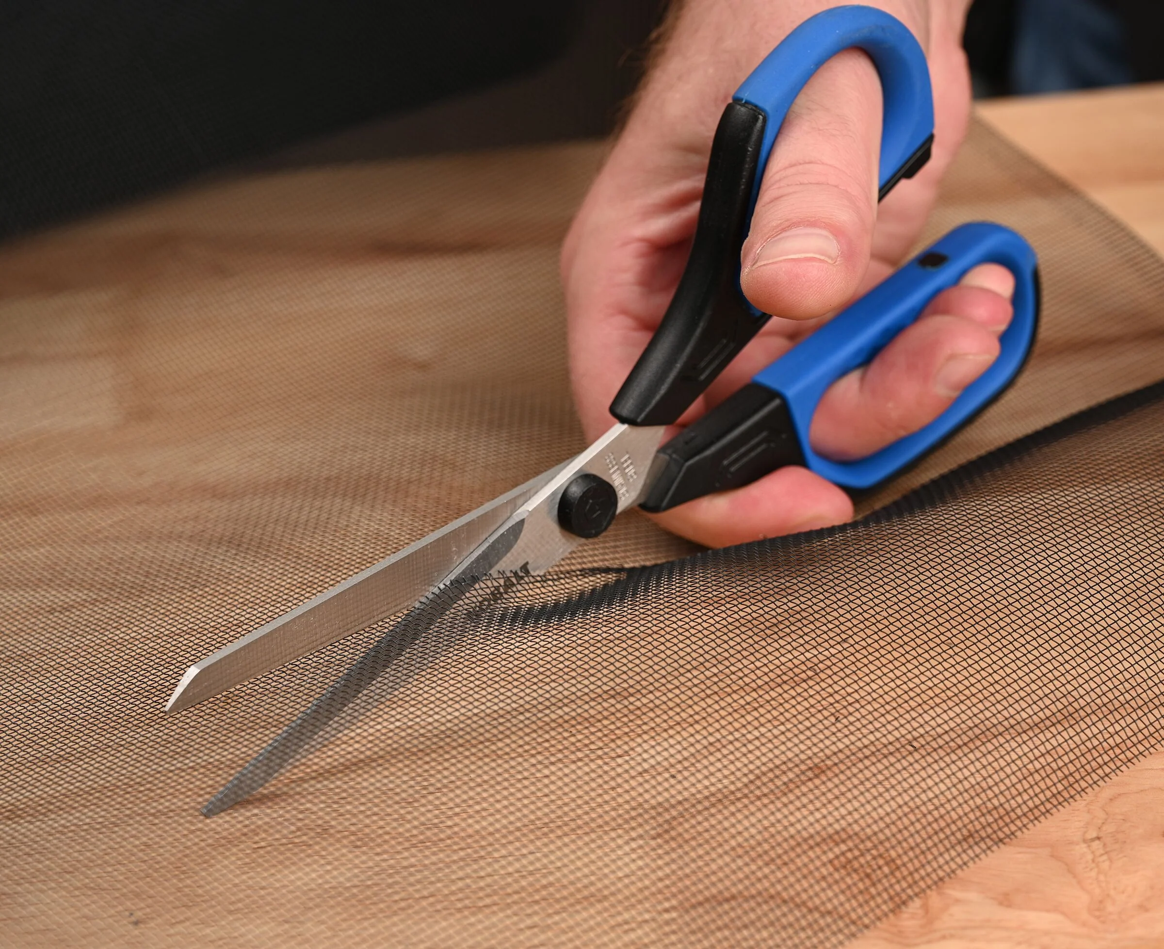 Kobalt Stainless Steel Non-Slip Soft Grip Scissor Set, 5.5-in & 8.5-in - Image 5