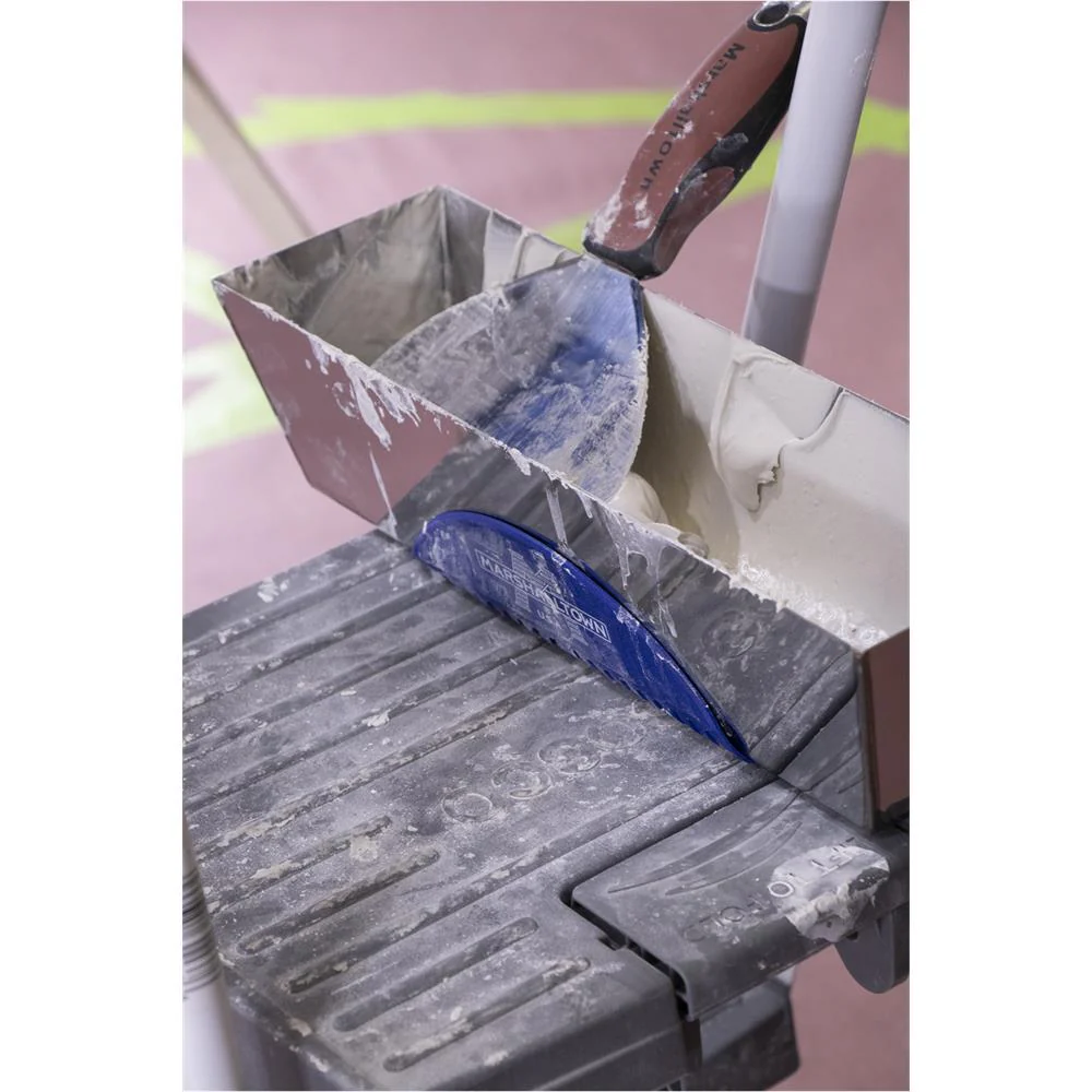 Marshalltown 4.625-in W x 12-in L x 3.625-in D Drywall Mud Pan - Image 4