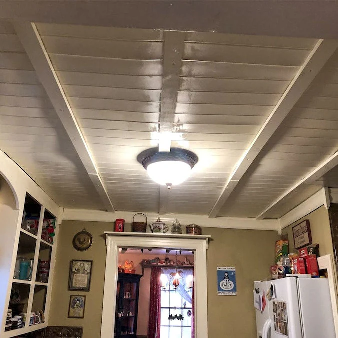 A La Maison Ceilings 1.67-ft x 1.67-ft Beadboard Plain White Polystyrene Surface-mount Ceiling Tile (8-Pack, 21.6-sq ft / Case) - Image 3