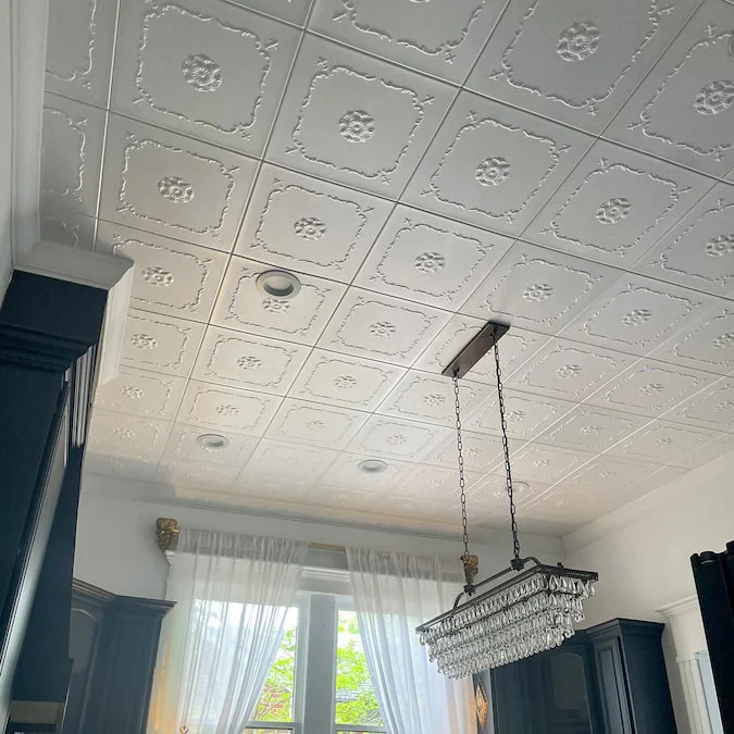 A La Maison Ceilings 1.67-ft x 1.67-ft Bourbon Street Plain White Polystyrene Surface-mount Ceiling Tile (8-Pack, 21.6-sq ft / Case) - Image 6