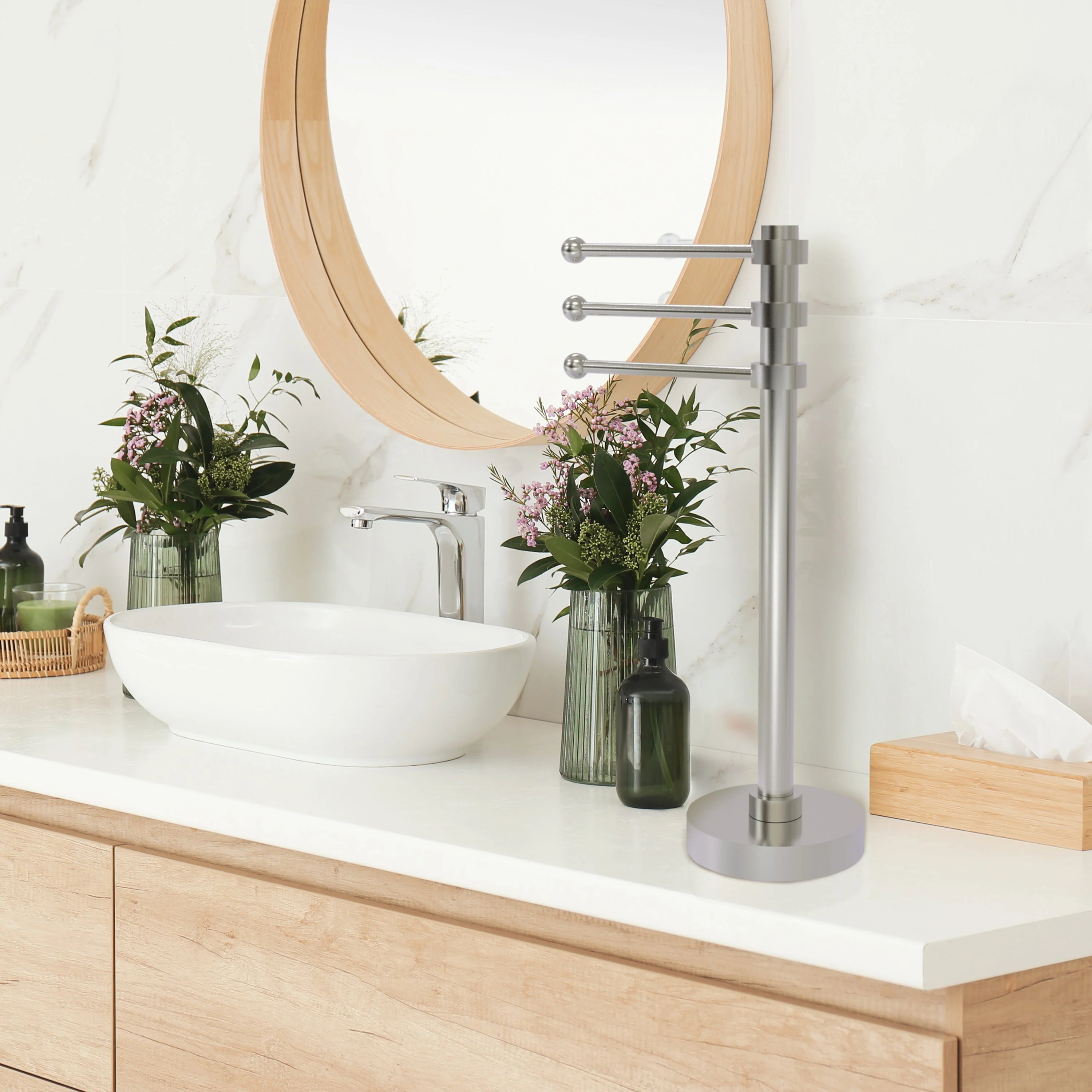 Allied Brass Vanity Top 3 Swing Arm Guest Towel Holder with Twisted Accents in Polished Brass - Image 2