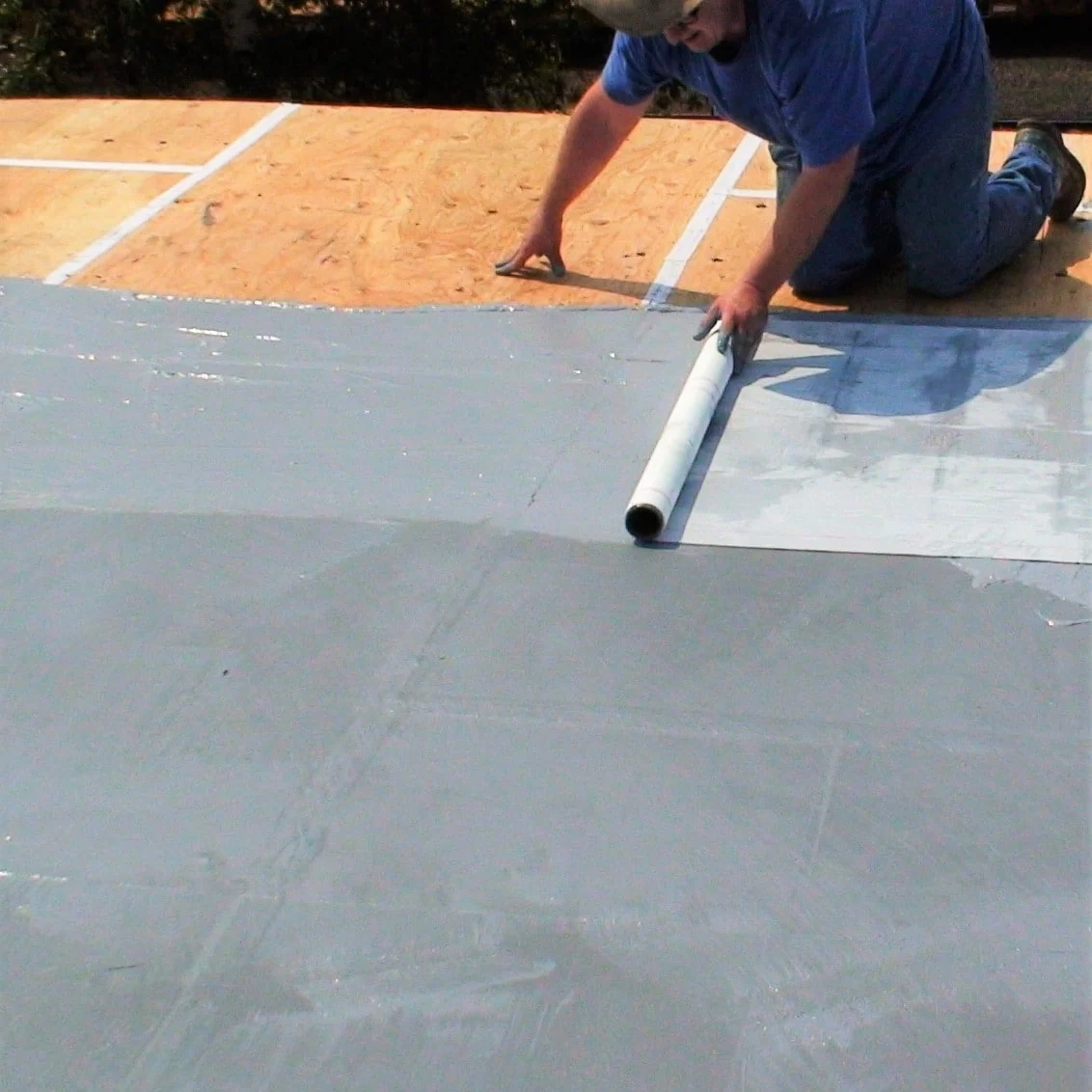 AMES Elasto-Barrier Adhesive Base Coat Waterproof Elastomeric Roof Sealant – 5-Gallon - Image 7