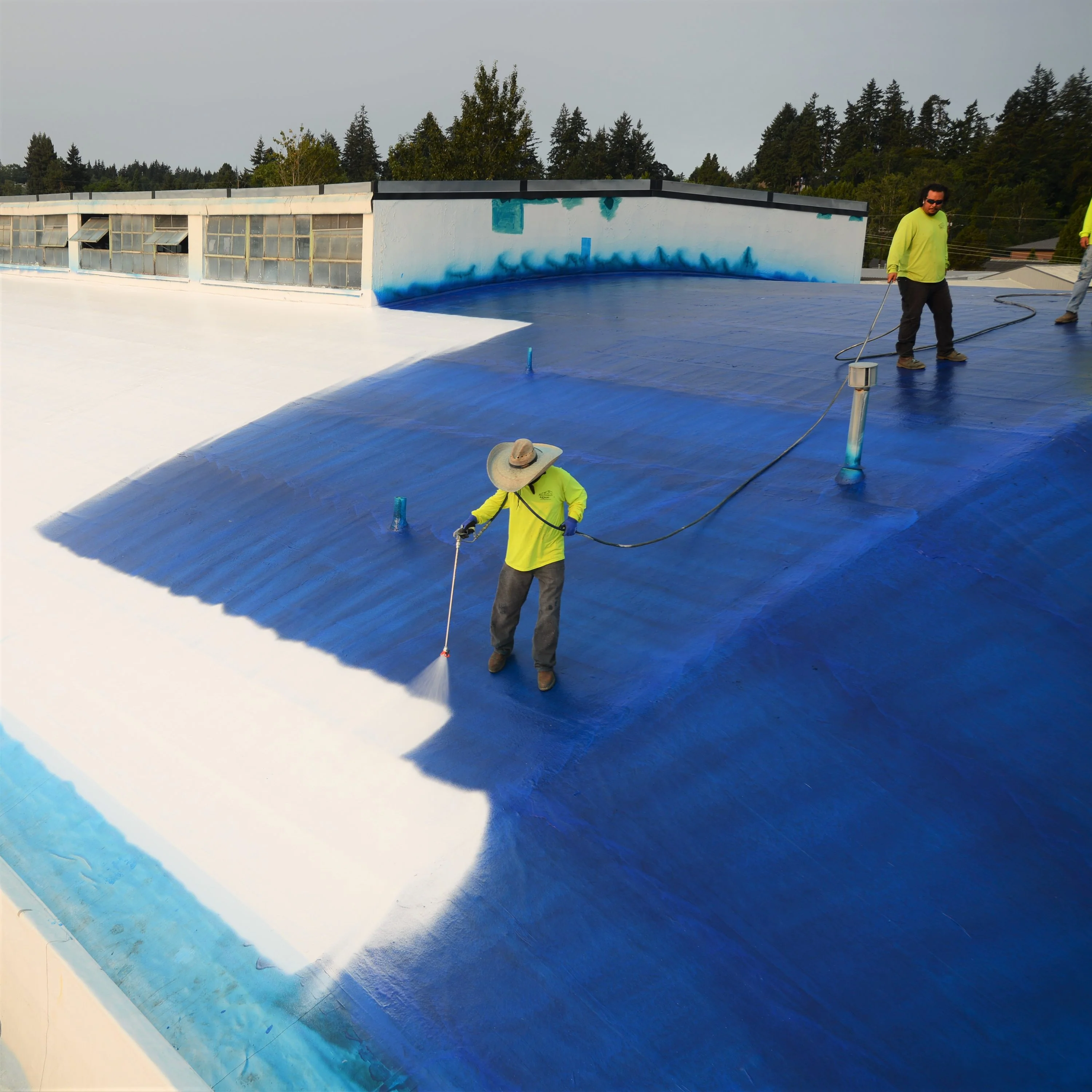 AMES Maximum-Stretch 1-Gallon White Elastomeric Reflective Roof Coating & Sealant – 1-Year Limited Warranty - Image 5