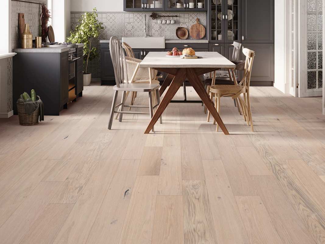 Anderson Tuftex Confection 7-1/2" Wire Brushed Engineered White Oak Flooring, 1/2" Thick, 5-Ply – 31.08 Sq Ft/Carton - Image 3