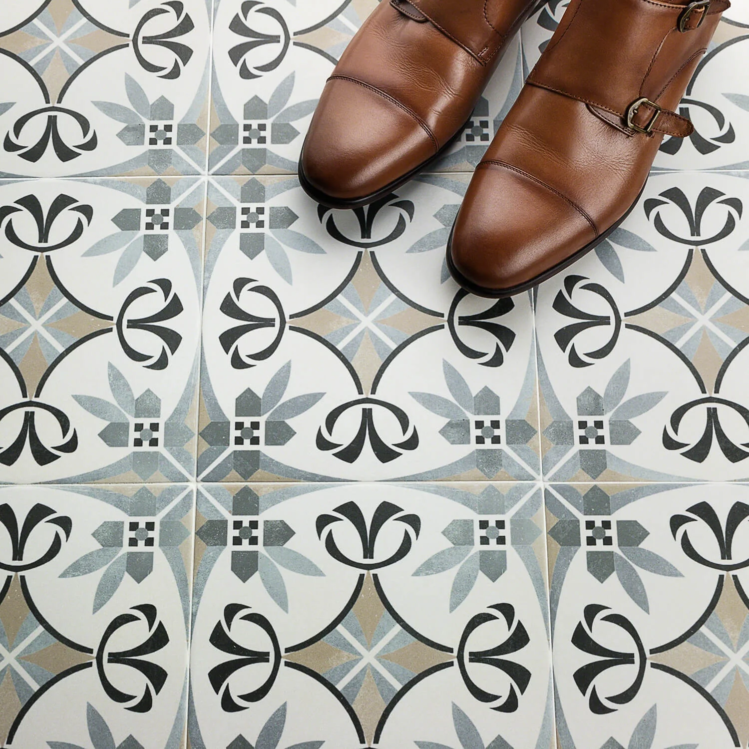 Bella Royale Gray 9x9 Matte Porcelain Tile - Encaustic Look - Image 2