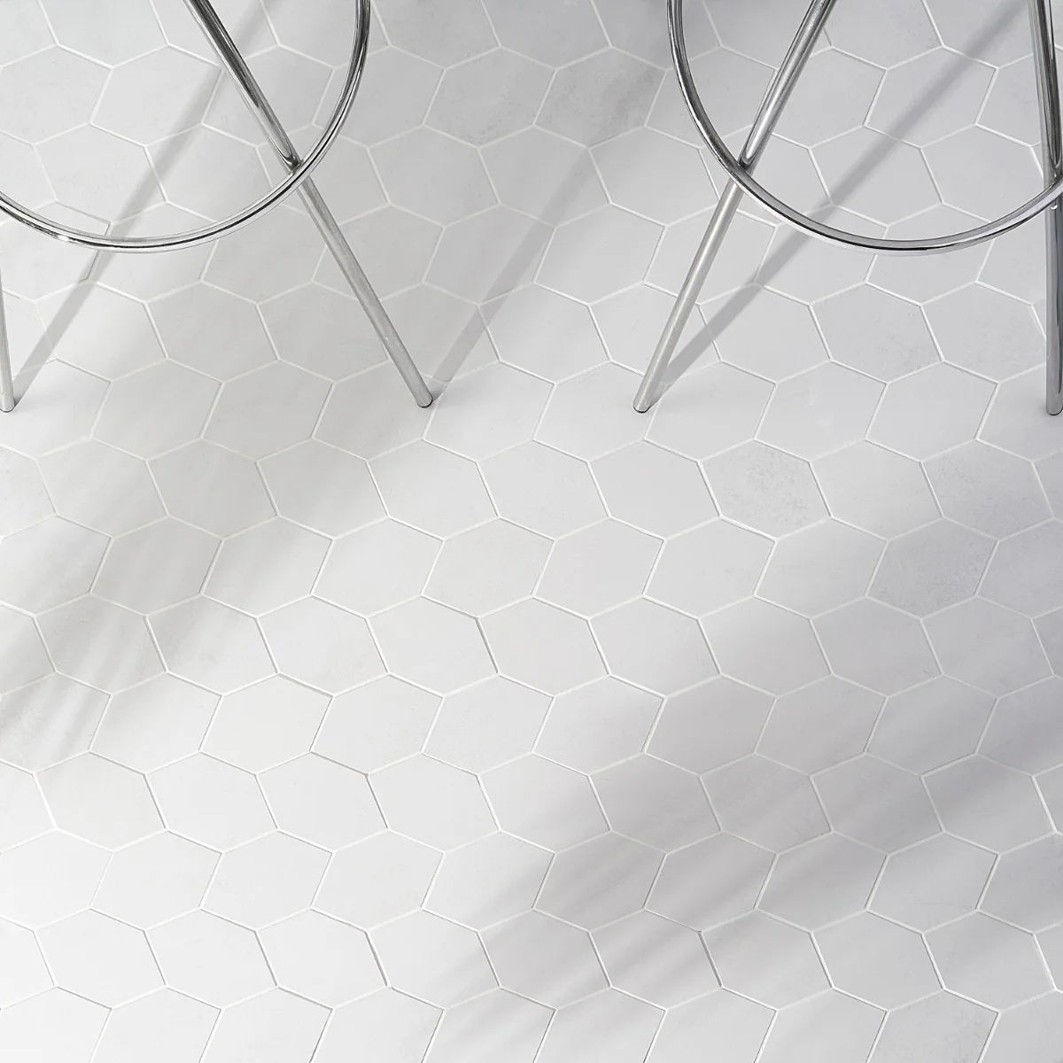 Bond Palladium Light Gray Foliage Hexagon Matte Porcelain Mosaic Tile - Image 4