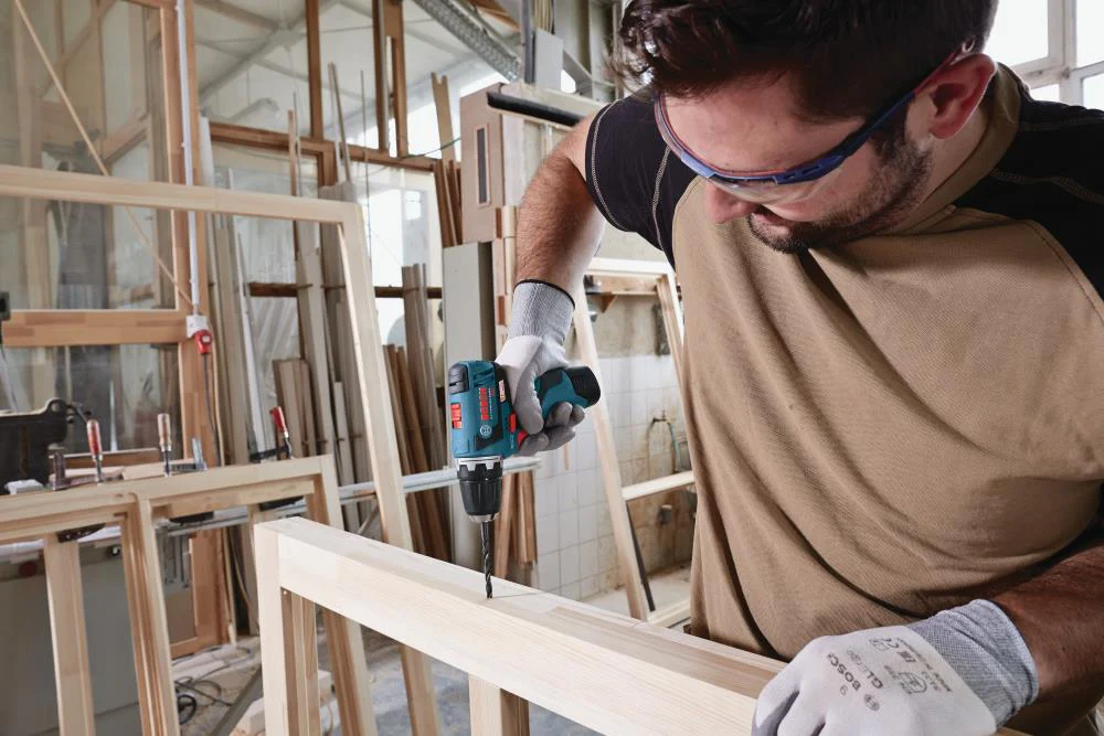 Bosch 12-Volt Max 3/8-in Cordless Drill (Tool Only) PS32BN - Image 2