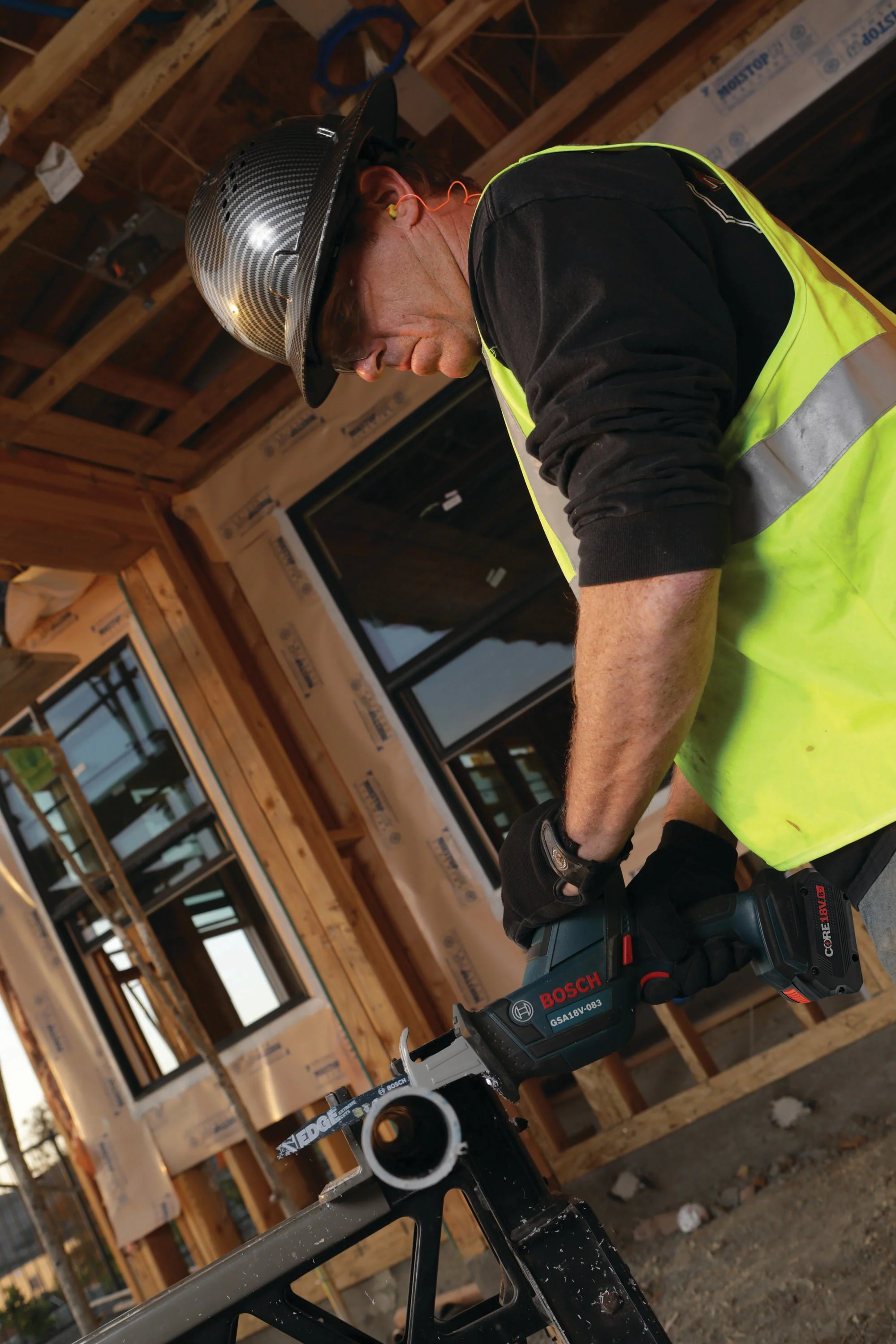 Bosch 18-Volt Variable Speed Cordless Reciprocating Saw (Bare Tool Only) - Image 4