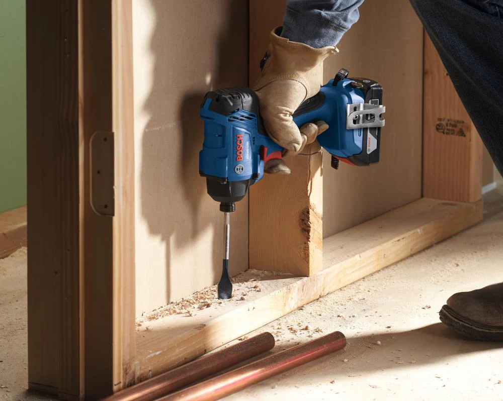Bosch 18V 2-Tool Cordless Combo Kit with Soft Case, Charger and (2) 2.0Ah Batteries – GXL18V-26B22 - Image 6