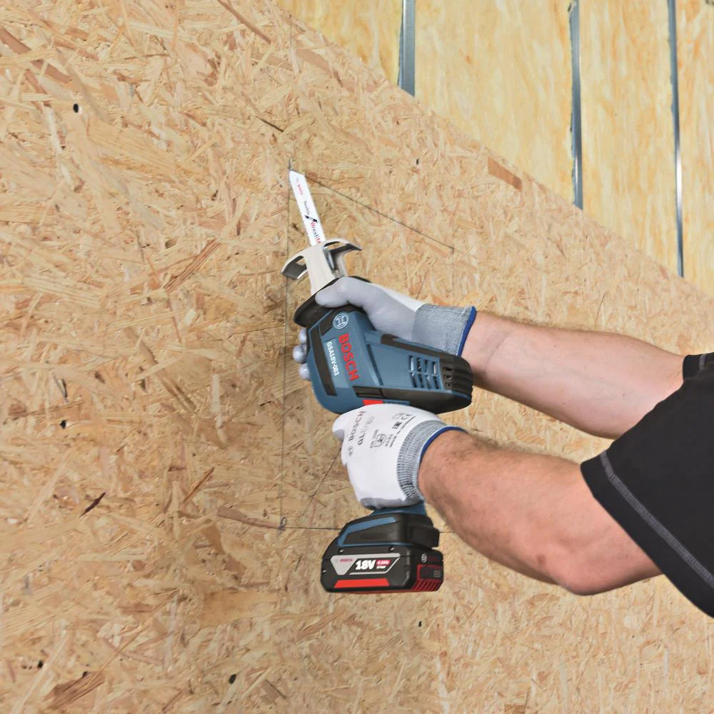 Bosch 18V 5-Tool Cordless Power Tool Combo Kit with Soft Case, Charger and (2) Batteries - Image 5