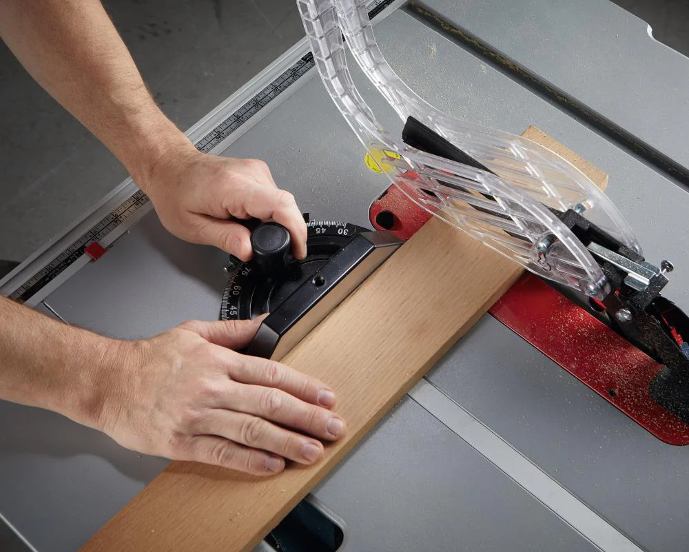Bosch 4100-10 10-in Carbide-Tipped Blade 15-Amp Table Saw - Image 2