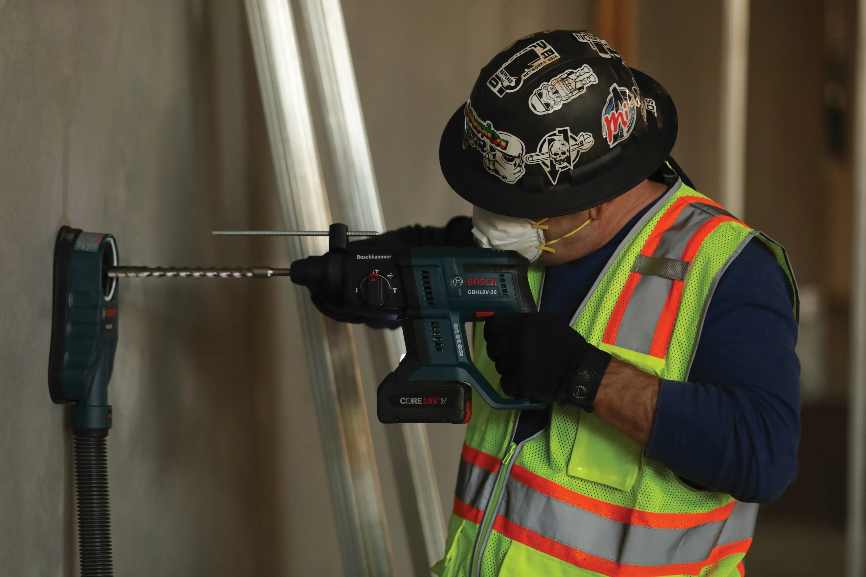 Bosch Bulldog CORE18V 3/4-in SDS-plus Variable Speed Cordless Rotary Hammer Drill (Tool Only) - Image 8