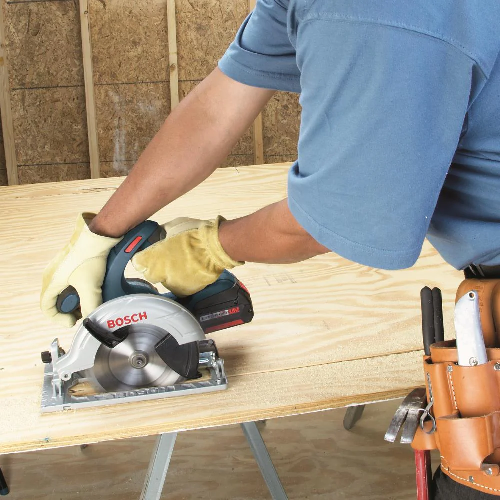 Bosch CORE18V 3-Tool 18-Volt Power Tool Combo Kit with Soft Case, Charger and 2 Batteries - Image 6