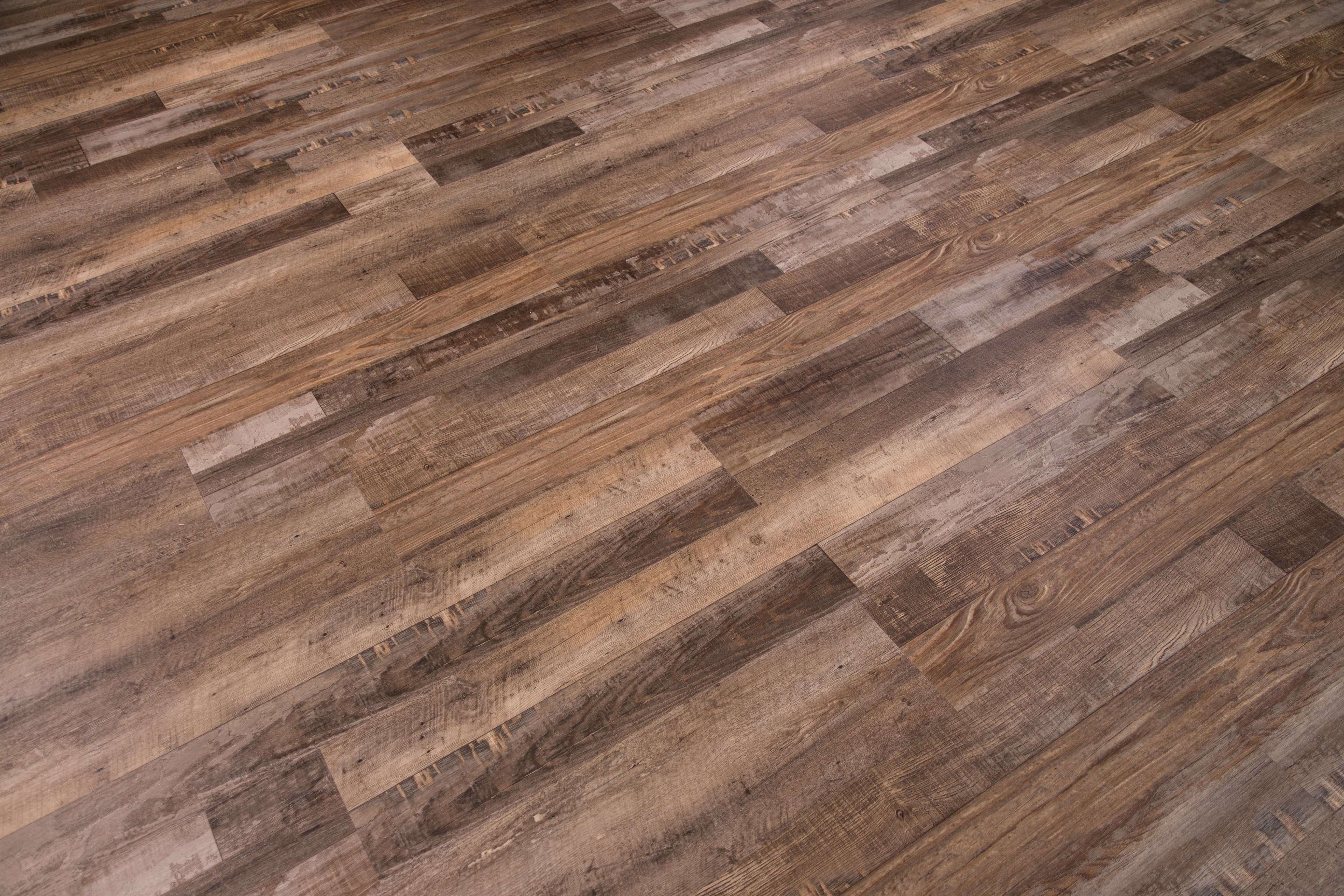 CALI Aqua Tough Redefined Pine 20-mil x 7-3/32-in W x 48-in L Waterproof Interlocking Luxury Vinyl Plank Flooring - Image 5