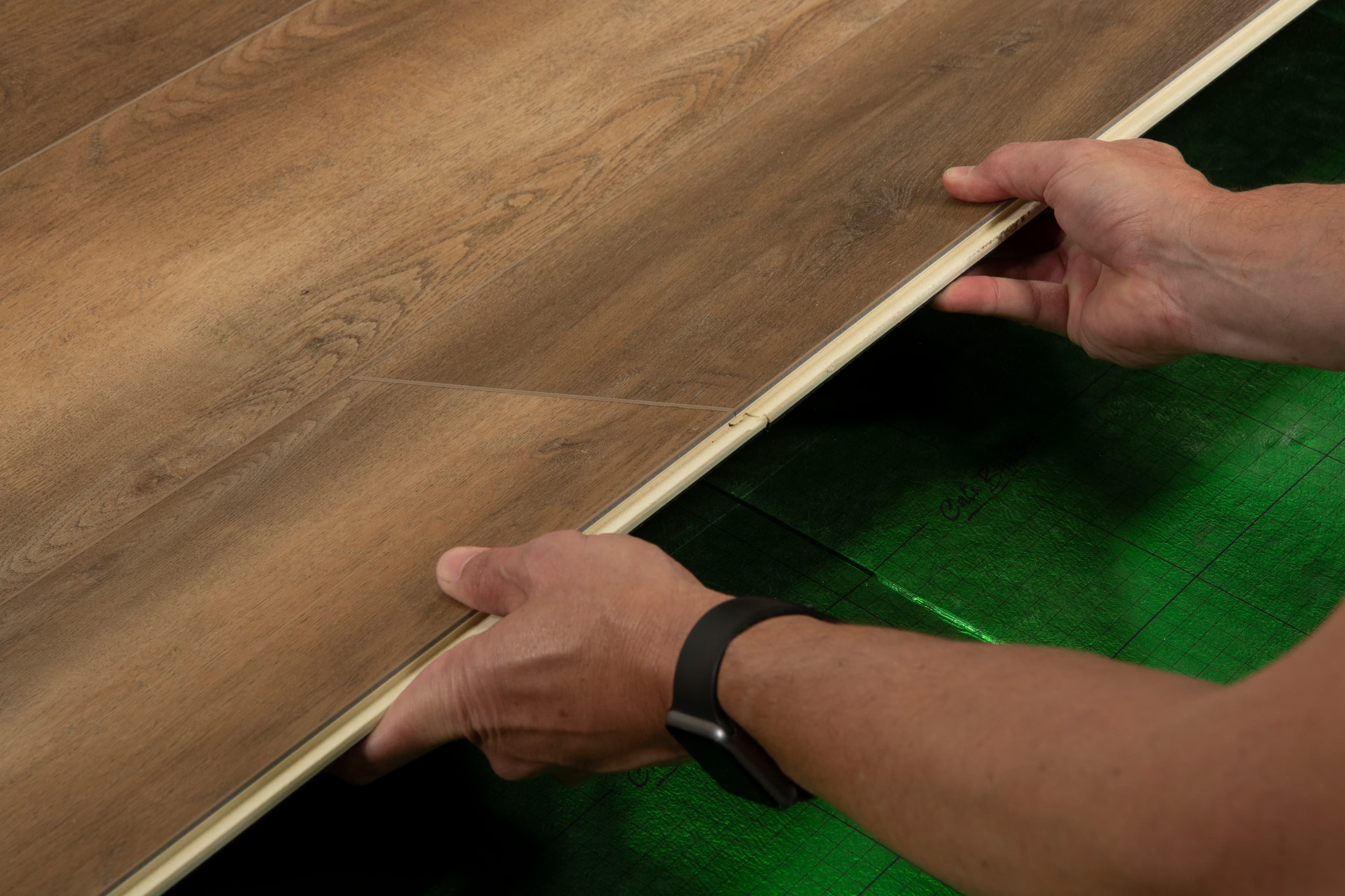 CALI Legends Outrigger Oak 12-mm x 9-in W x 60-in L Water Resistant Interlocking Luxury Vinyl Plank Flooring (22.44-sq ft/case) - Image 3