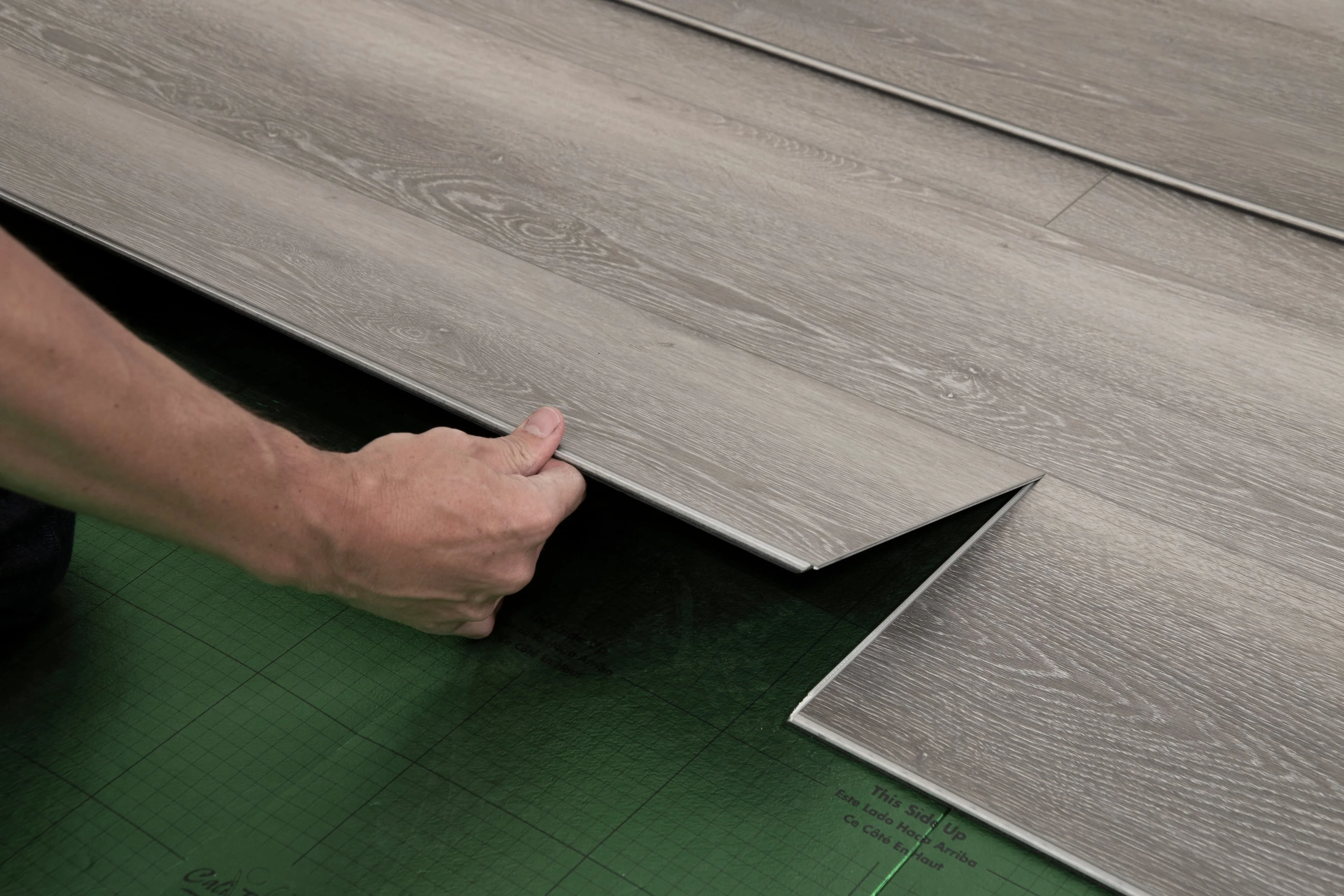 CALI Long-Board Vinyl Pro, 6-Piece, 9 in. x 70.87 in., Oceanic Oak Luxury Vinyl Plank Flooring - Image 3