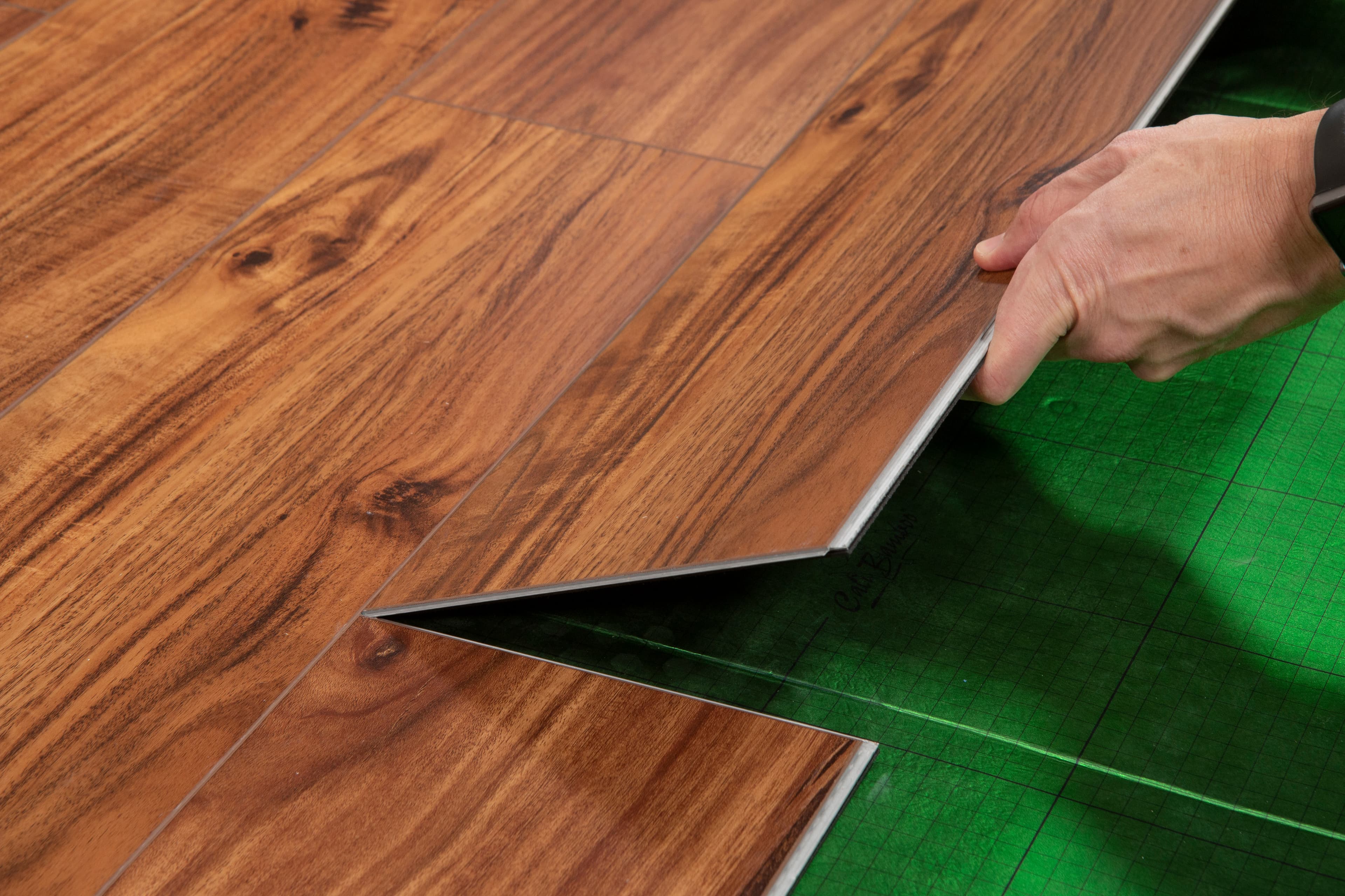 CALI Mute Step Classic Acacia 6.5-mm x 7-in W x 48-in L Waterproof Luxury Vinyl Plank Flooring (24.03-sq ft/case) - Image 2
