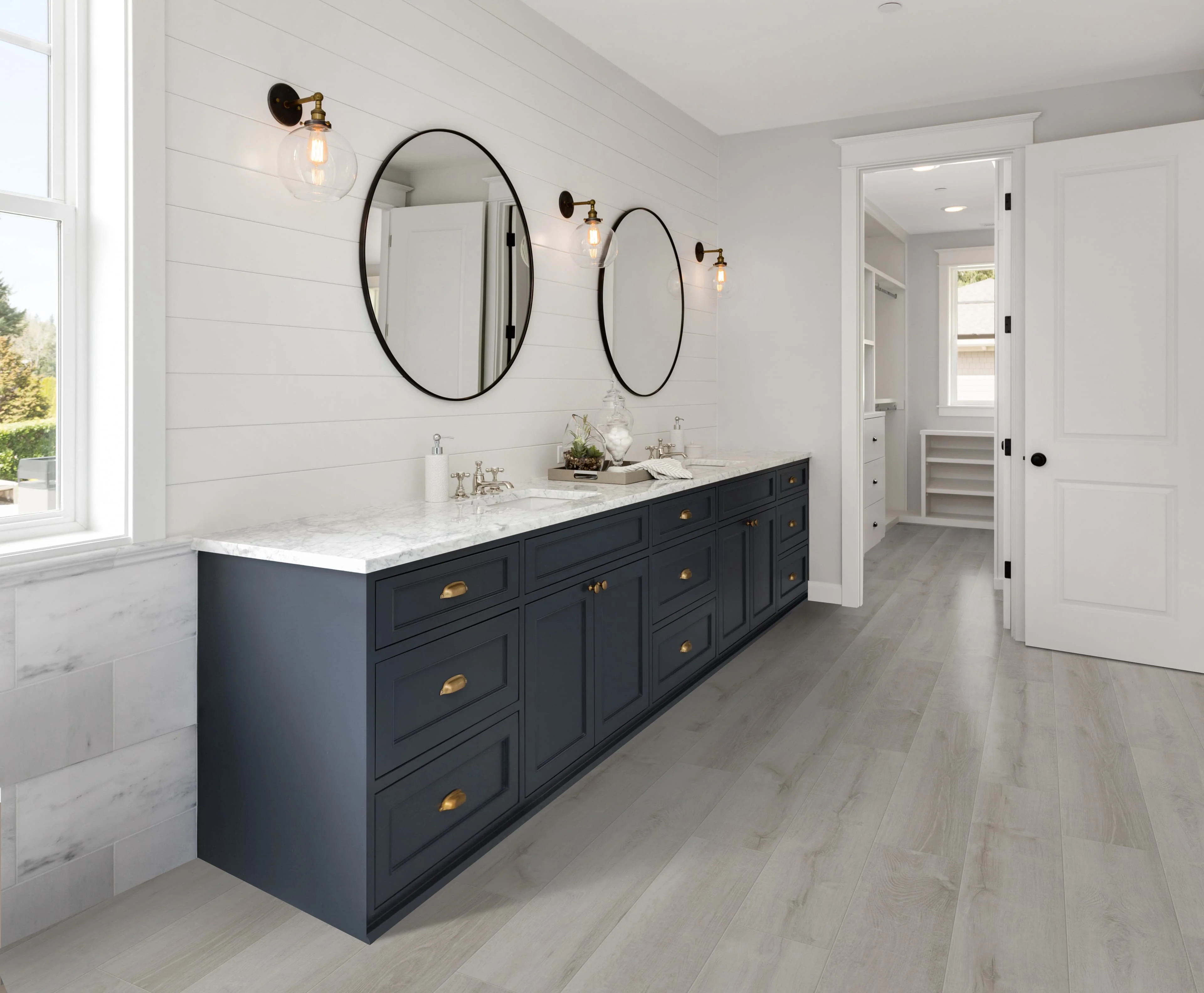 CALI Sample – Cali Vinyl White Aspen Luxury Vinyl Plank, 48 in x 7.25 in, 6.5 mm - Image 5