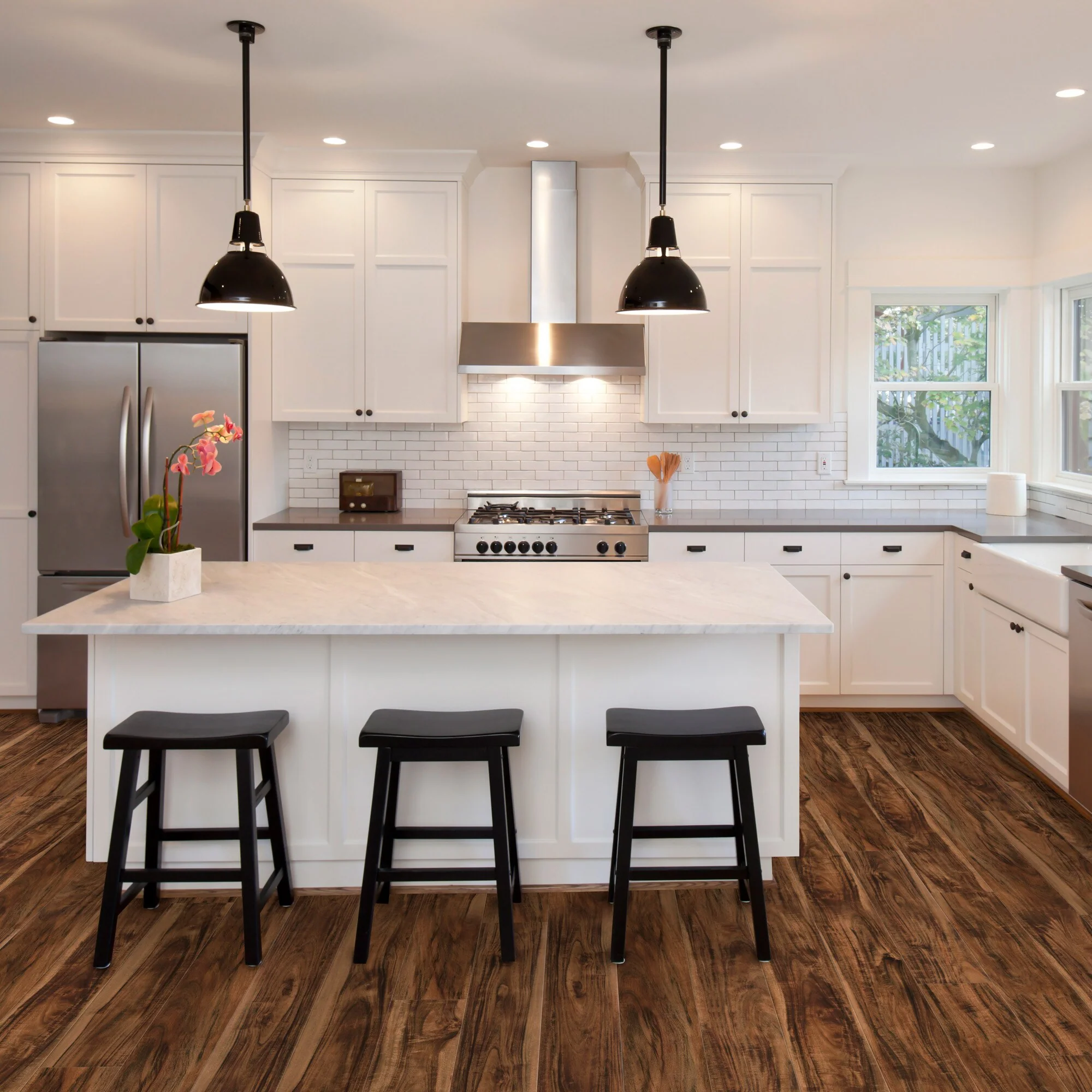CALI (Sample) Vinyl Pro Classic Walnut Creek Waterproof Interlocking Luxury Vinyl Plank, 7.13-in x 5.79-in, 20-mil Wear Layer - Image 3