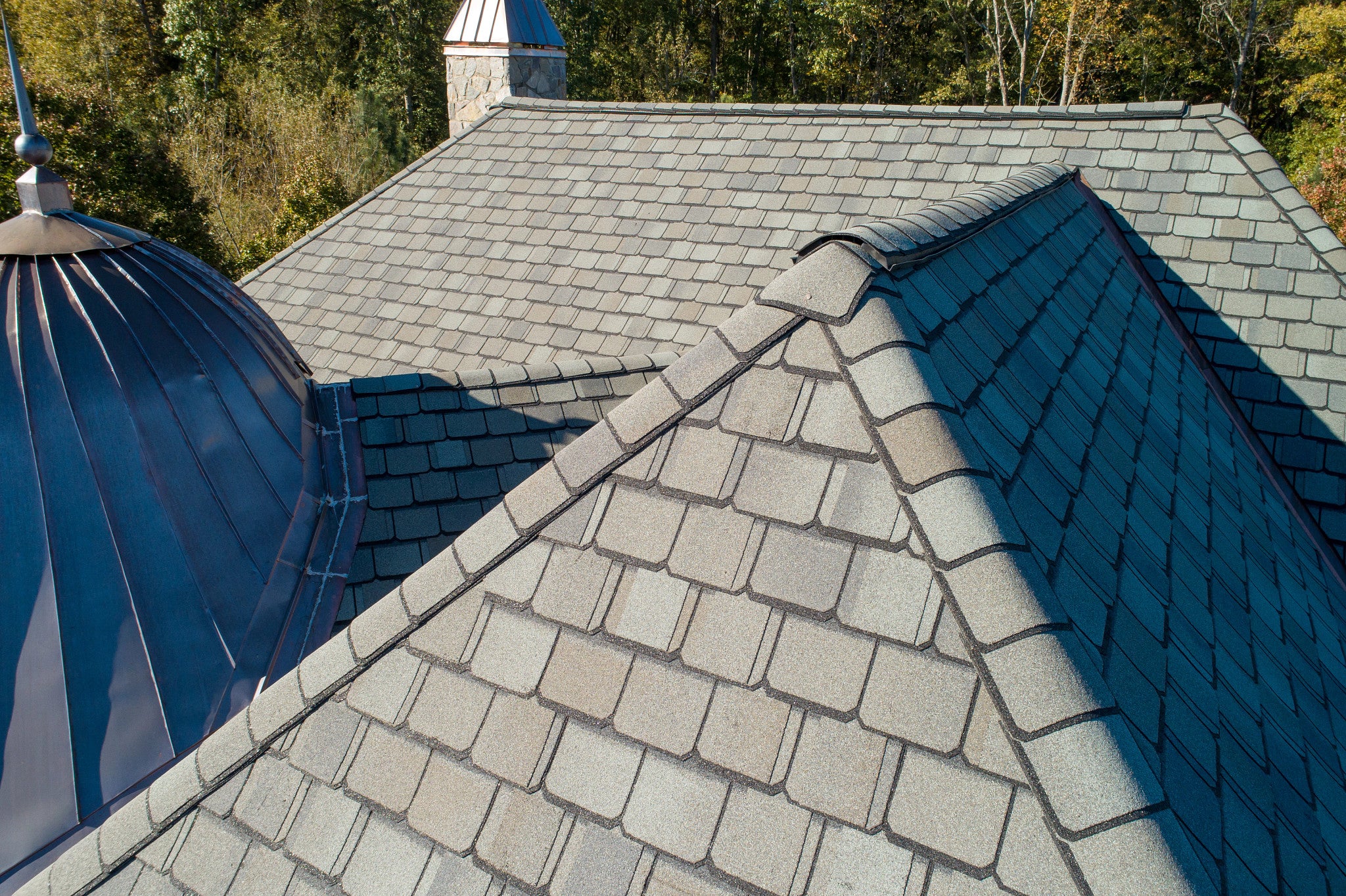 CertainTeed Grand Manor Colonial Slate Asphalt Architectural Shingles (5 Bundles per Square) - Image 4