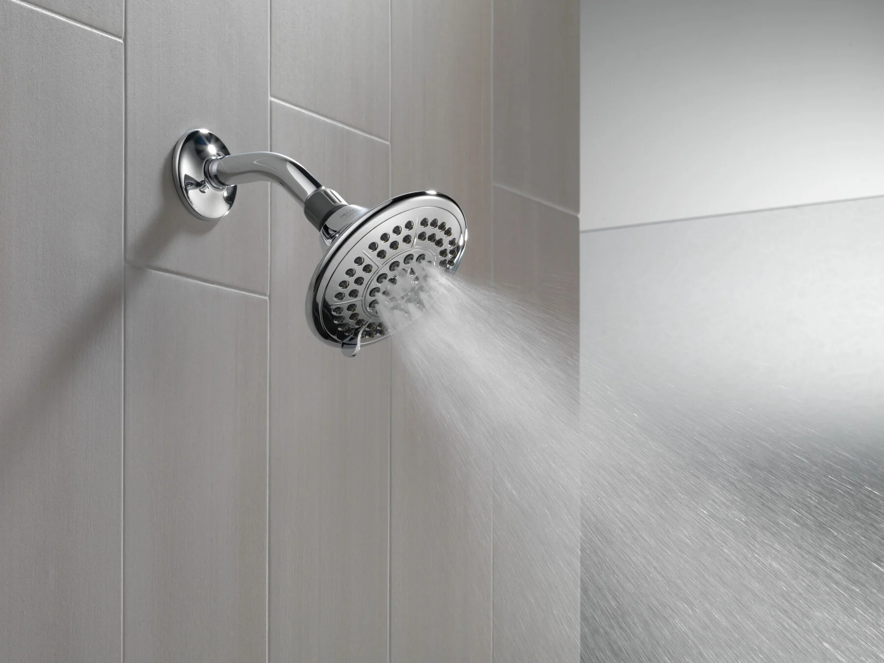 Delta 5-Spray 5 in. Fixed Shower Head with Pause, SpotShield Brushed Nickel - Image 3