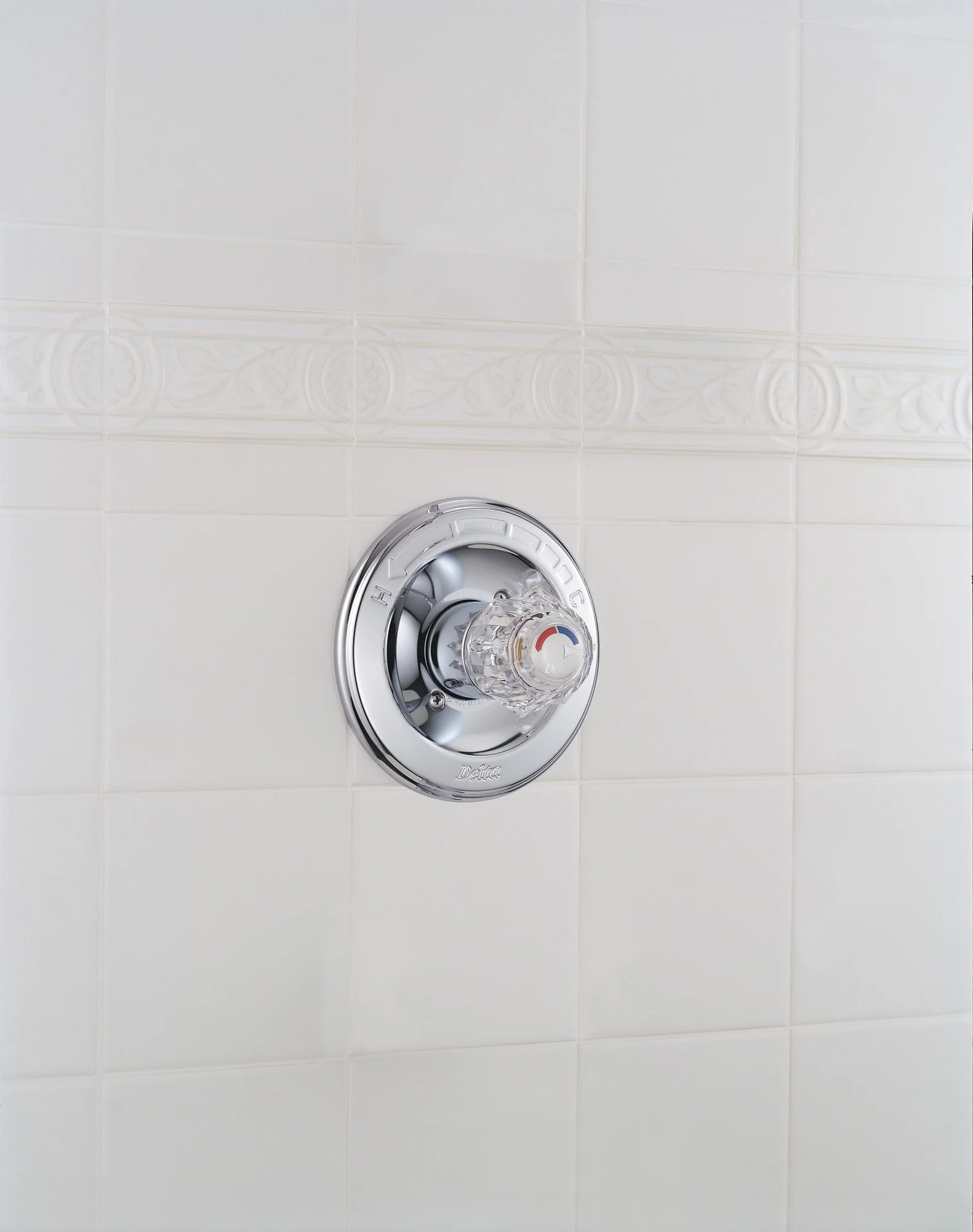 Delta Classic 0.5-in ID Chrome Bathtub/Shower Trim Ring - Image 2