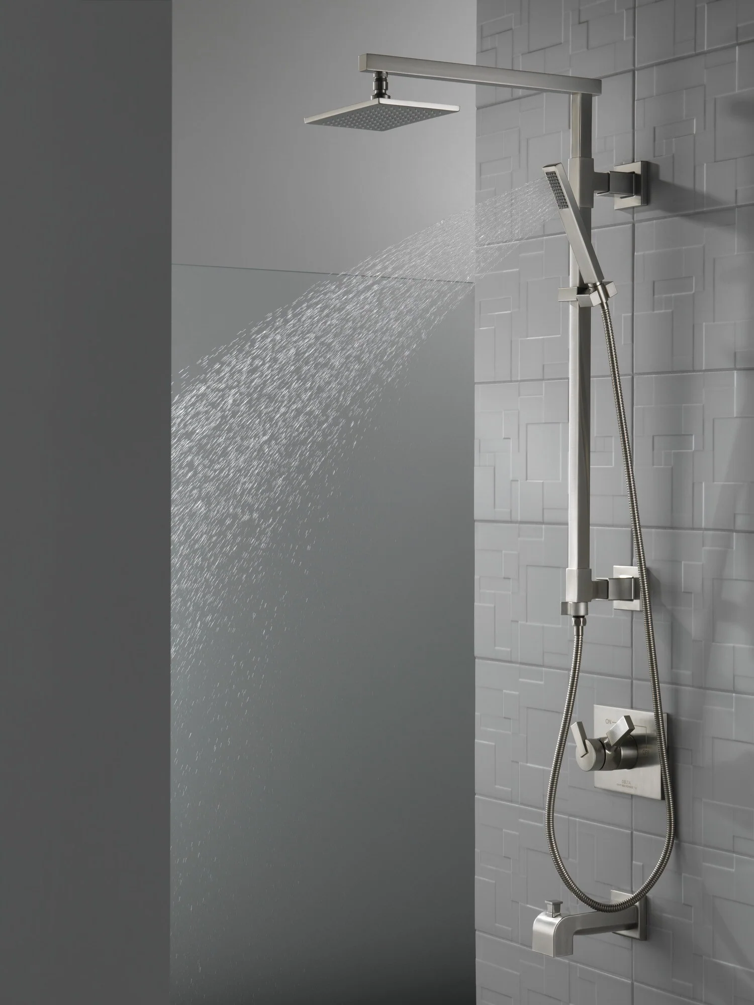 Delta Vero Stainless Steel Bathtub/Shower Trim Ring, 2.75-in (0.5-in ID) - Image 2