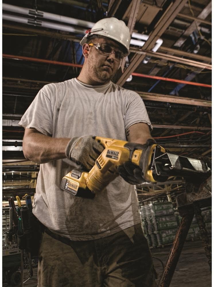 DEWALT 20-Volt MAX Lithium-Ion Cordless Compact Reciprocating Saw Kit with 2Ah Battery, Charger and Bag - Image 3