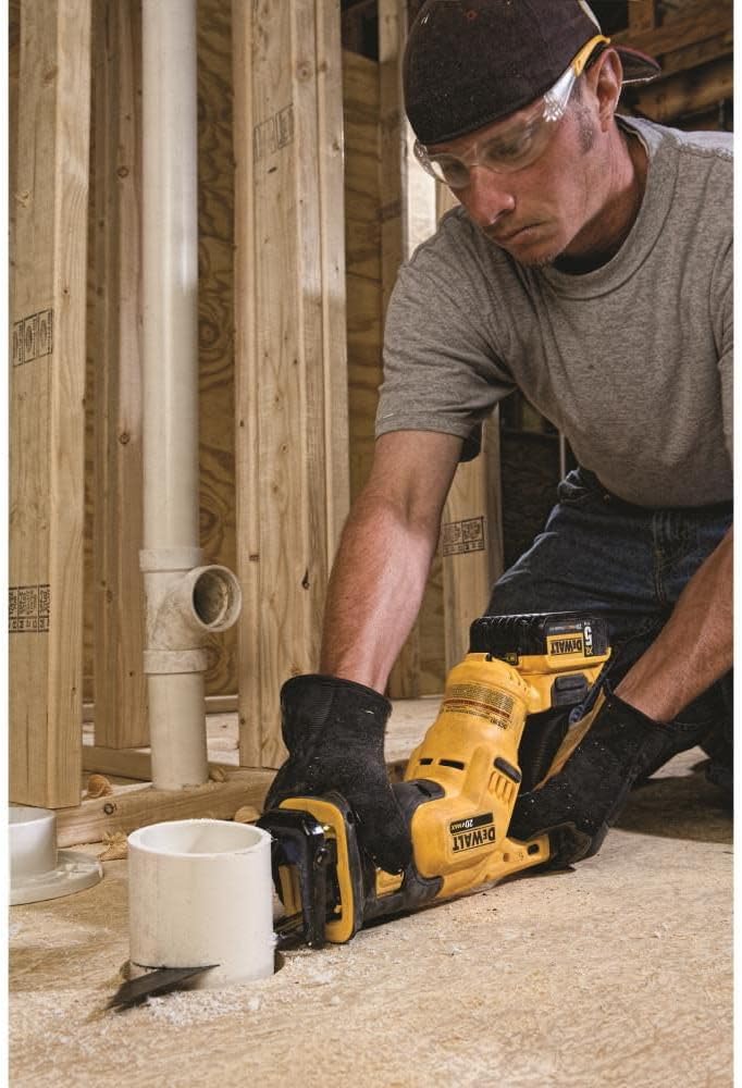 DEWALT 20-Volt MAX Lithium-Ion Cordless Compact Reciprocating Saw Kit with 2Ah Battery, Charger and Bag - Image 4