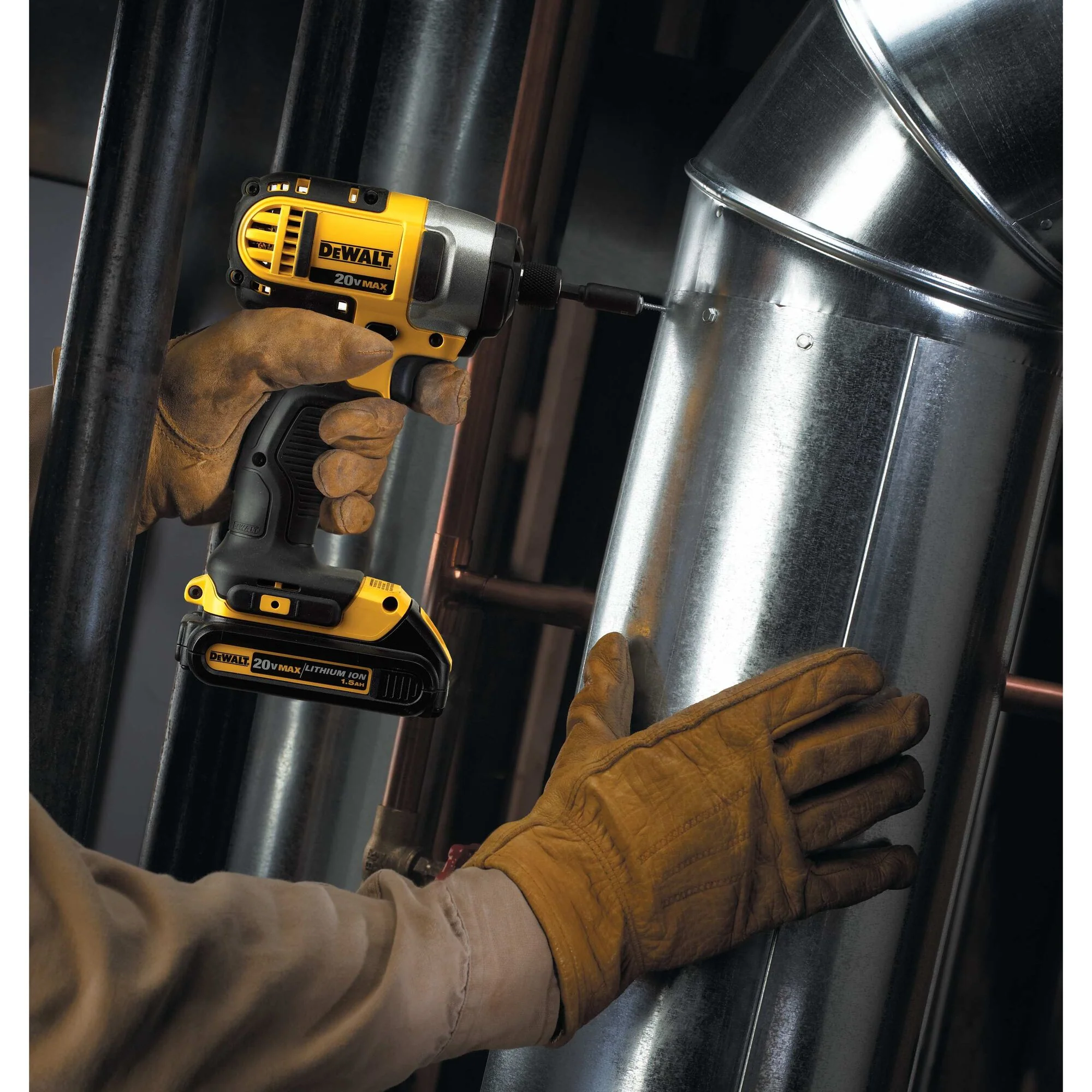 DEWALT 20-Volt MAX Variable Speed Cordless Impact Driver Kit with 2 Batteries, Charger & Bag - Image 8