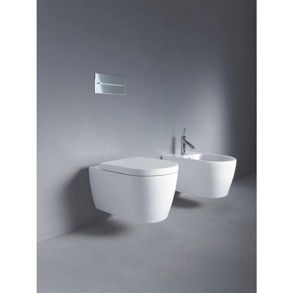 Duravit ME by Starck Wall-Mounted Bidet in White with Vertical Spray - Image 10