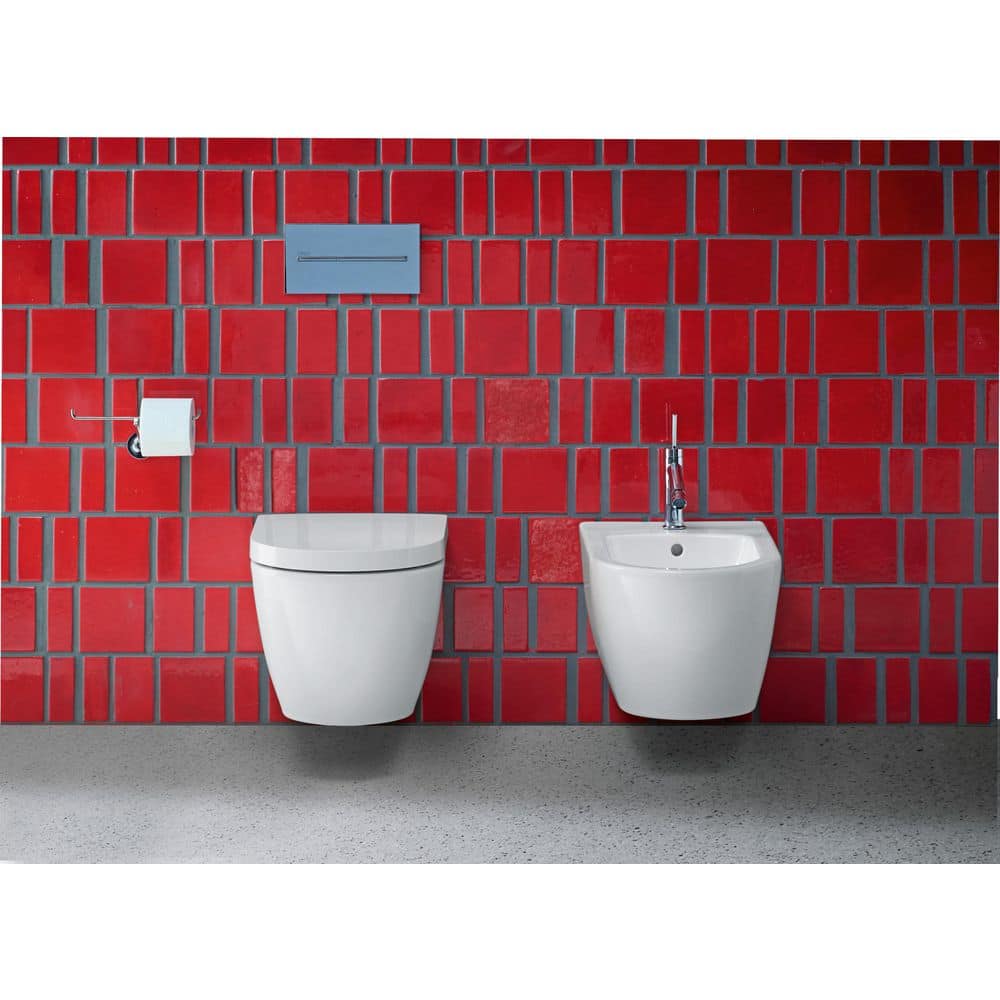 Duravit ME by Starck Wall-Mounted Bidet in White with Vertical Spray - Image 5