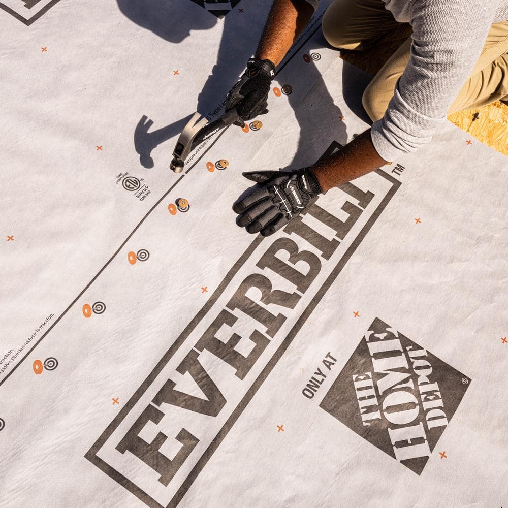 Everbilt 4 ft. x 250 ft. Synthetic Roofing Underlayment, Contractor Grade (10-Square Roll) - Image 3
