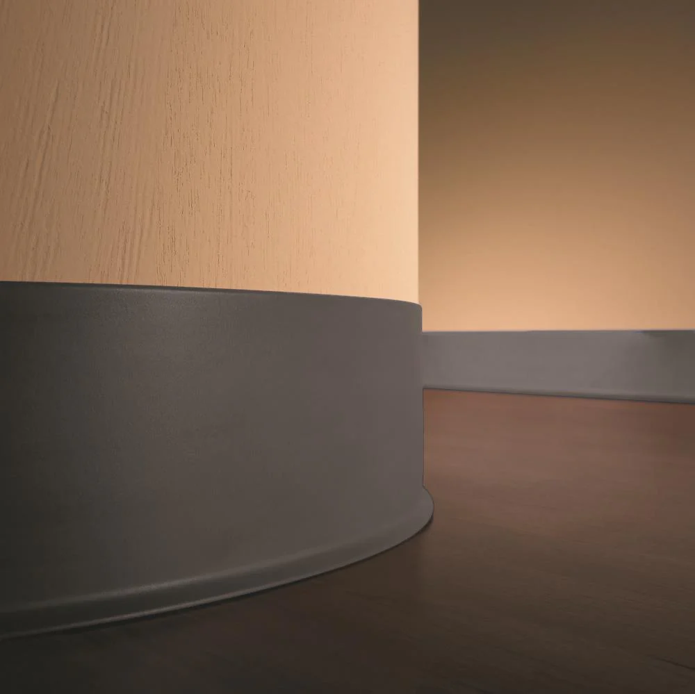 Flexco 2.5-in x 120-in Vinyl Floor Base - Image 2
