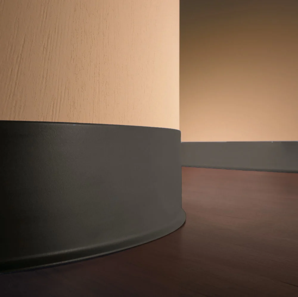 Flexco 4-in Black/Brown Vinyl Floor Base - Image 2