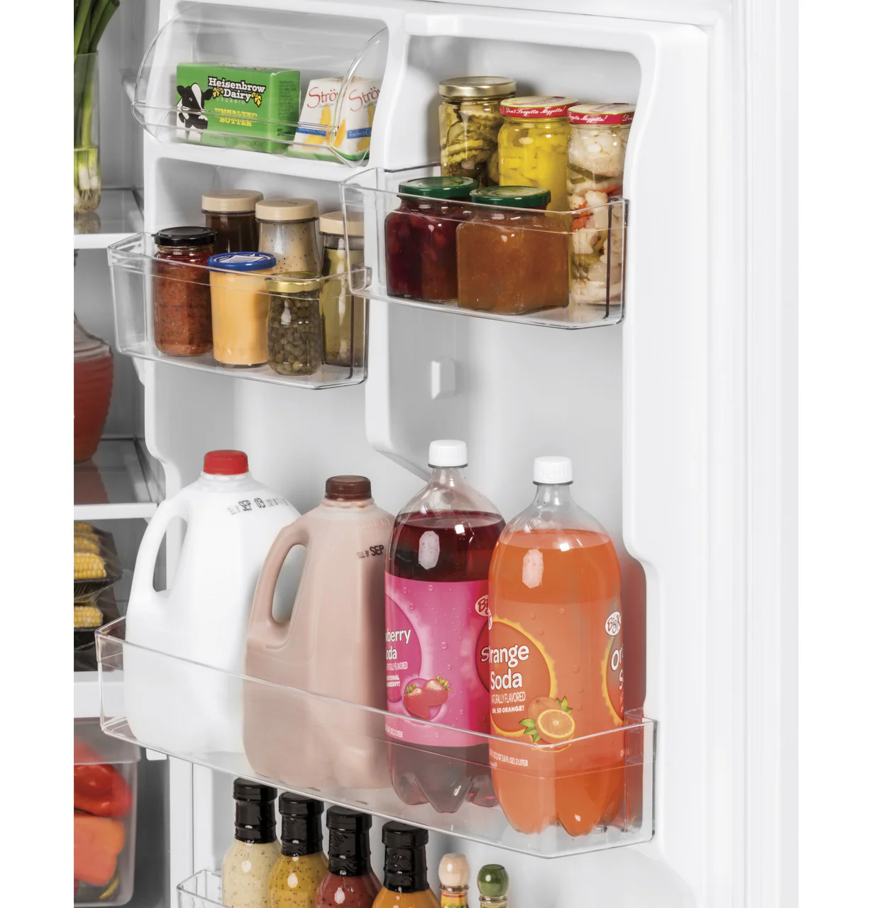 GE 21.9 cu. ft. Top Freezer Refrigerator in White (GTS22KGNRWW) - Image 3
