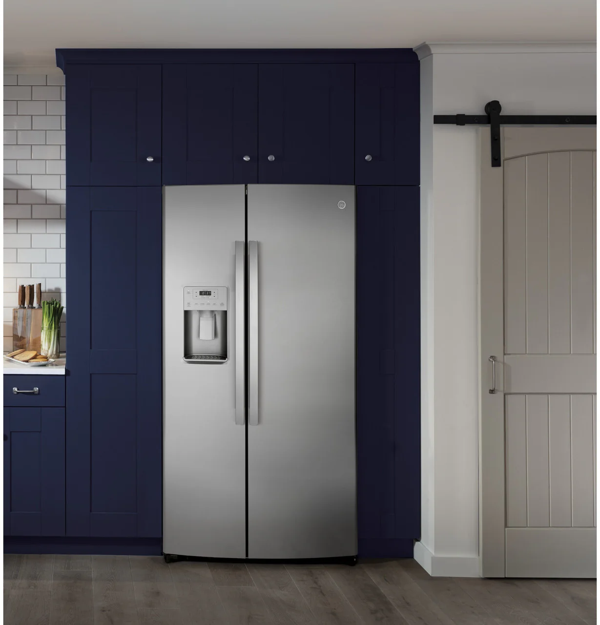 GE 25.1 cu. ft. Side-by-Side Refrigerator in Fingerprint Resistant Stainless Steel, GSS25IYNFS - Image 6