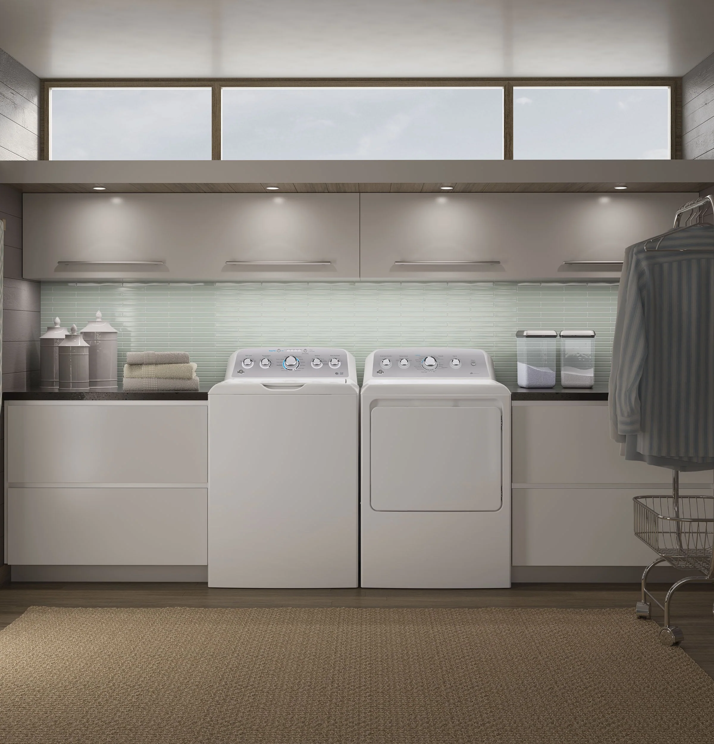 GE 7.2-cu ft Reversible Side Swing Door Gas Dryer (White) - Image 5